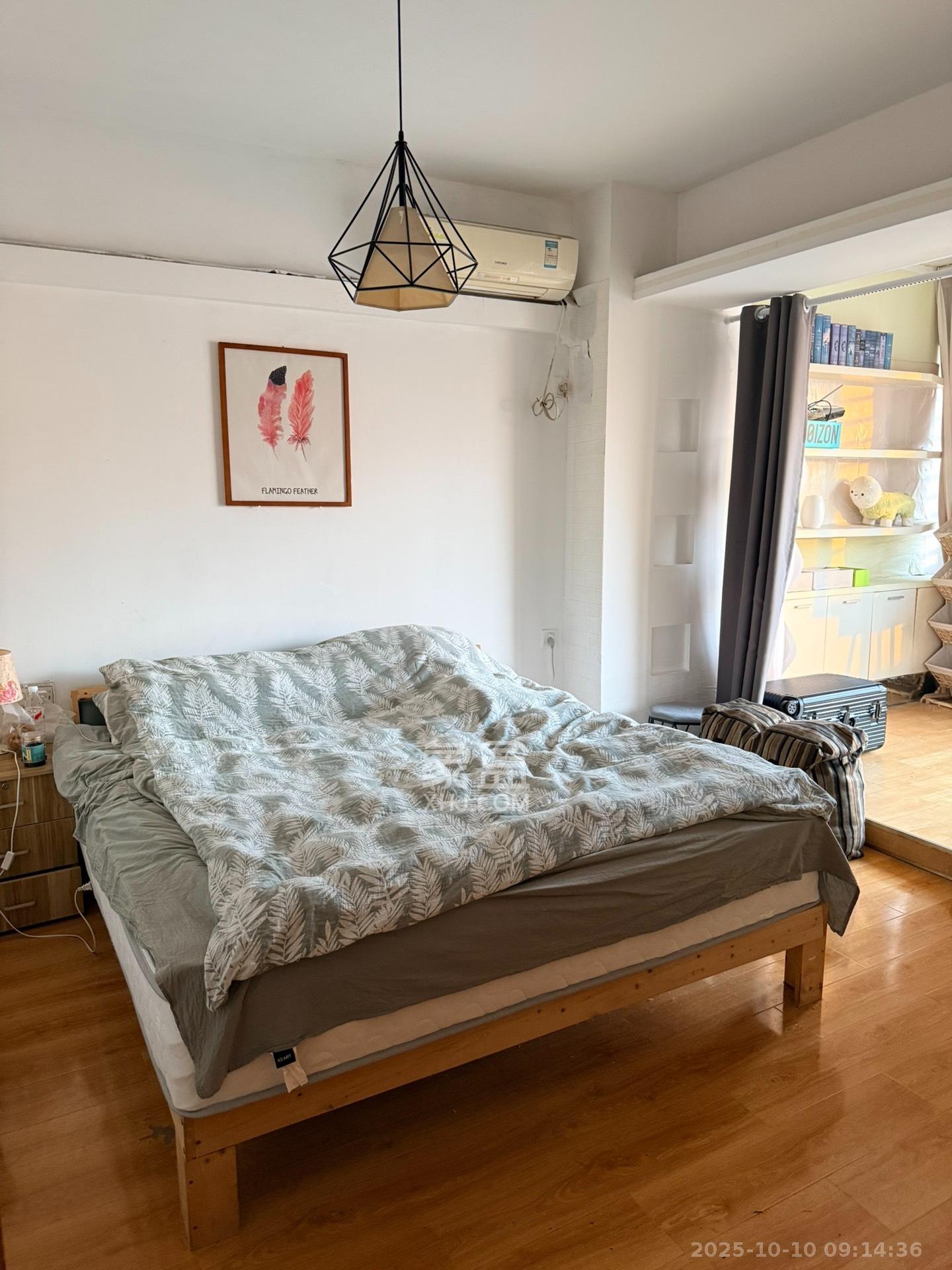 汀兰雅苑 1室1厅1卫 2400.0元/月 汀兰雅苑 1室1厅1卫 2400.0元/月室内图