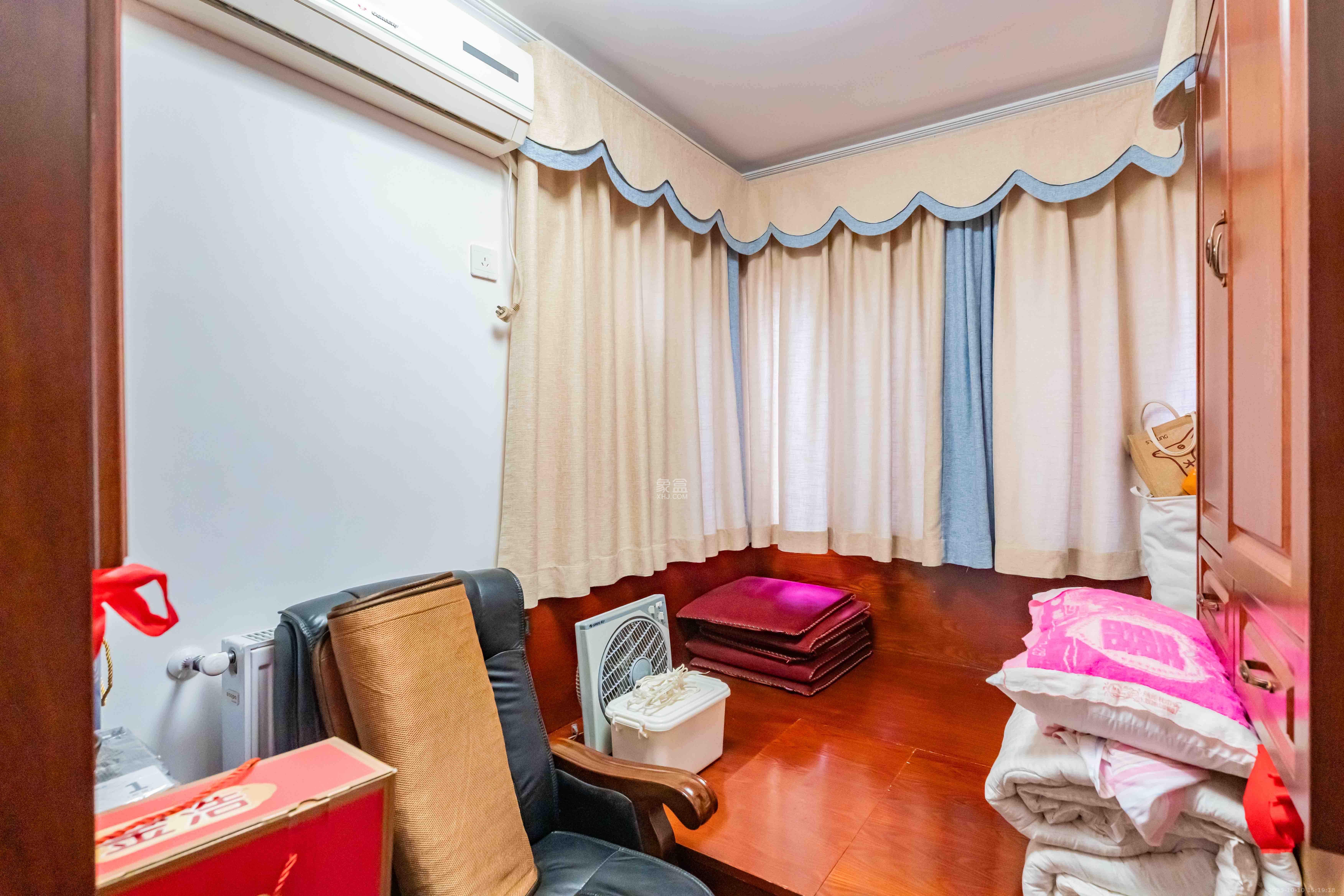 海洋半岛(月珑湾) 3室2厅1卫 2700.0元/月 海洋半岛(月珑湾) 3室2厅1卫 2700.0元/月室内图