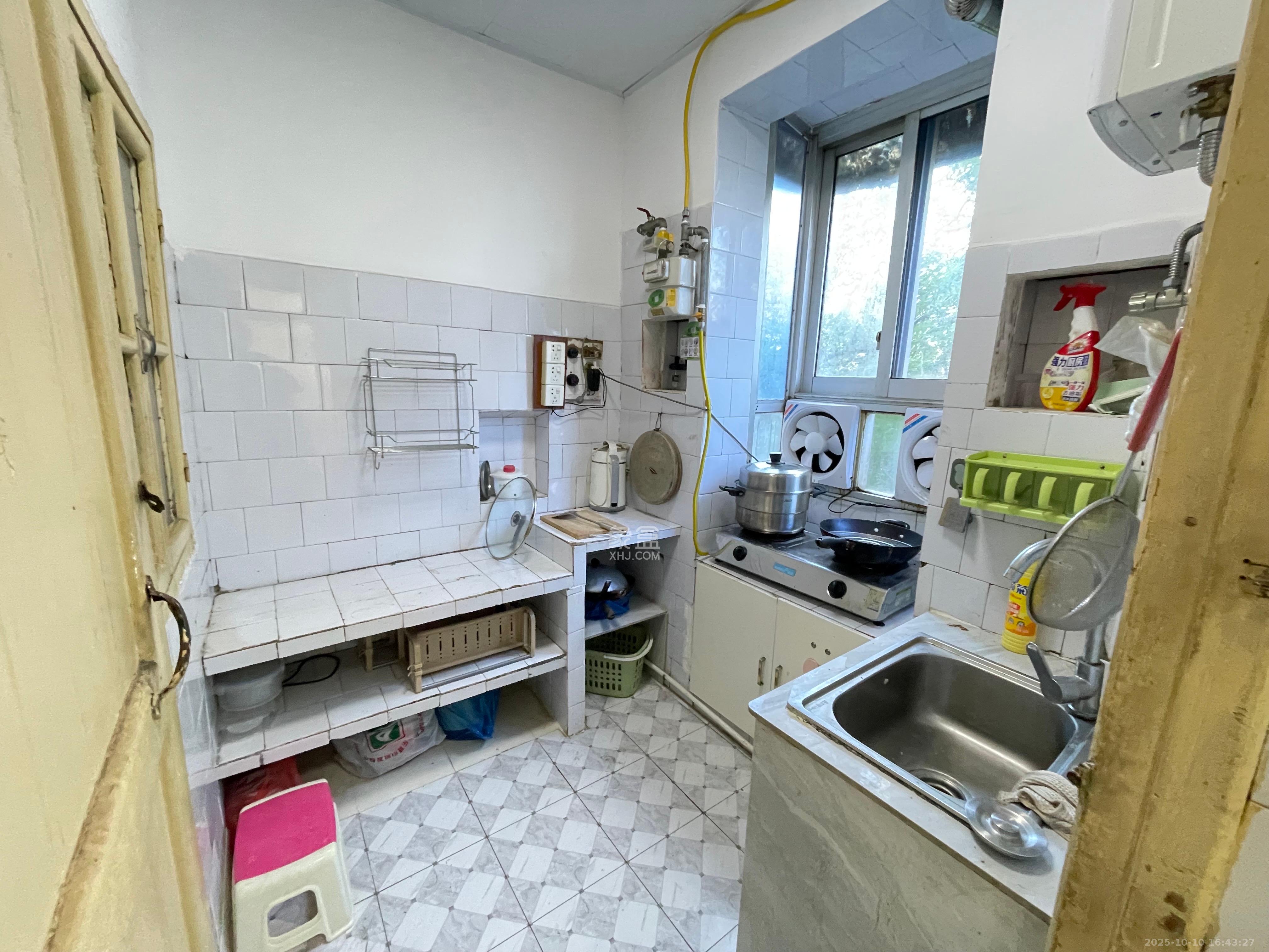 东瓜山二村 1室0厅0卫 1300.0元/月 东瓜山二村 1室0厅0卫 1300.0元/月室内图