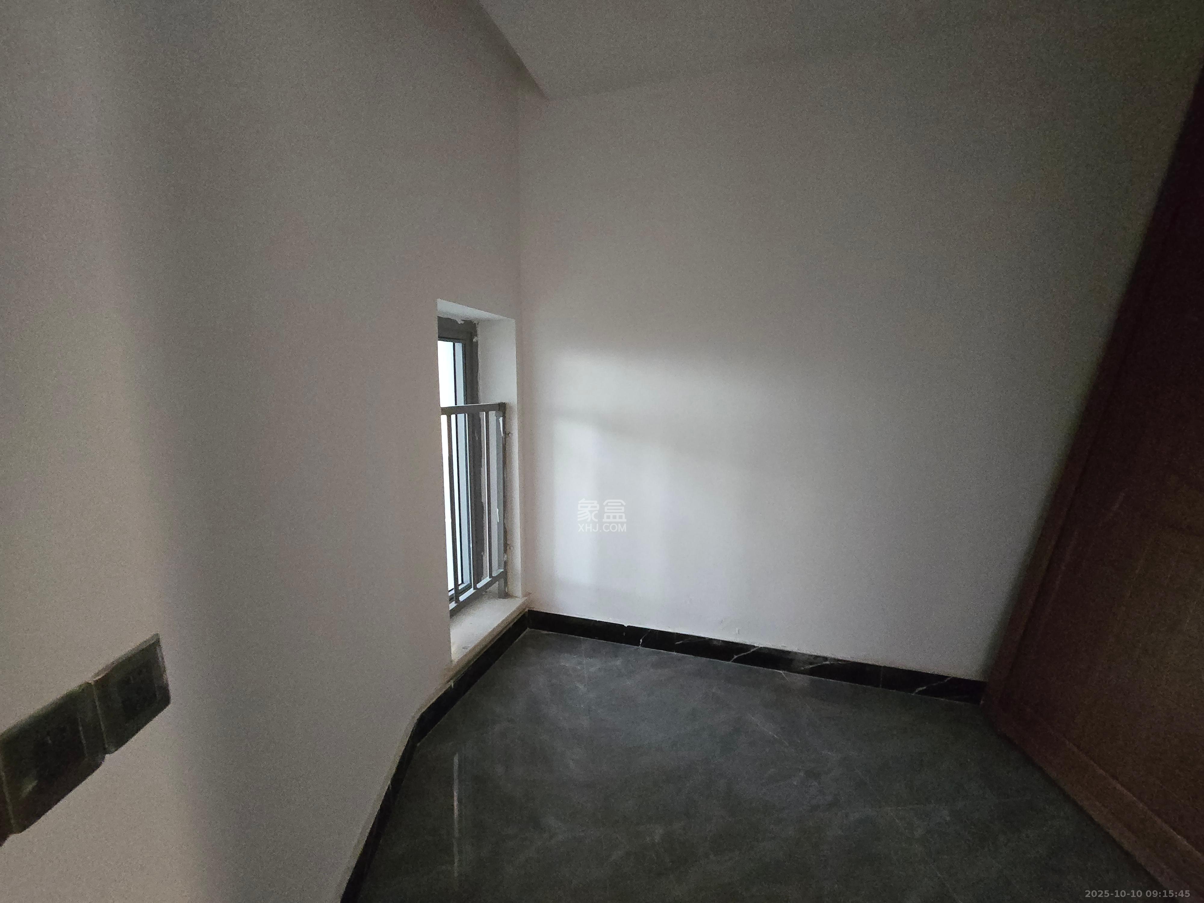 保利国际广场 1室1厅1卫 3500.0元/月 保利国际广场 1室1厅1卫 3500.0元/月室内图