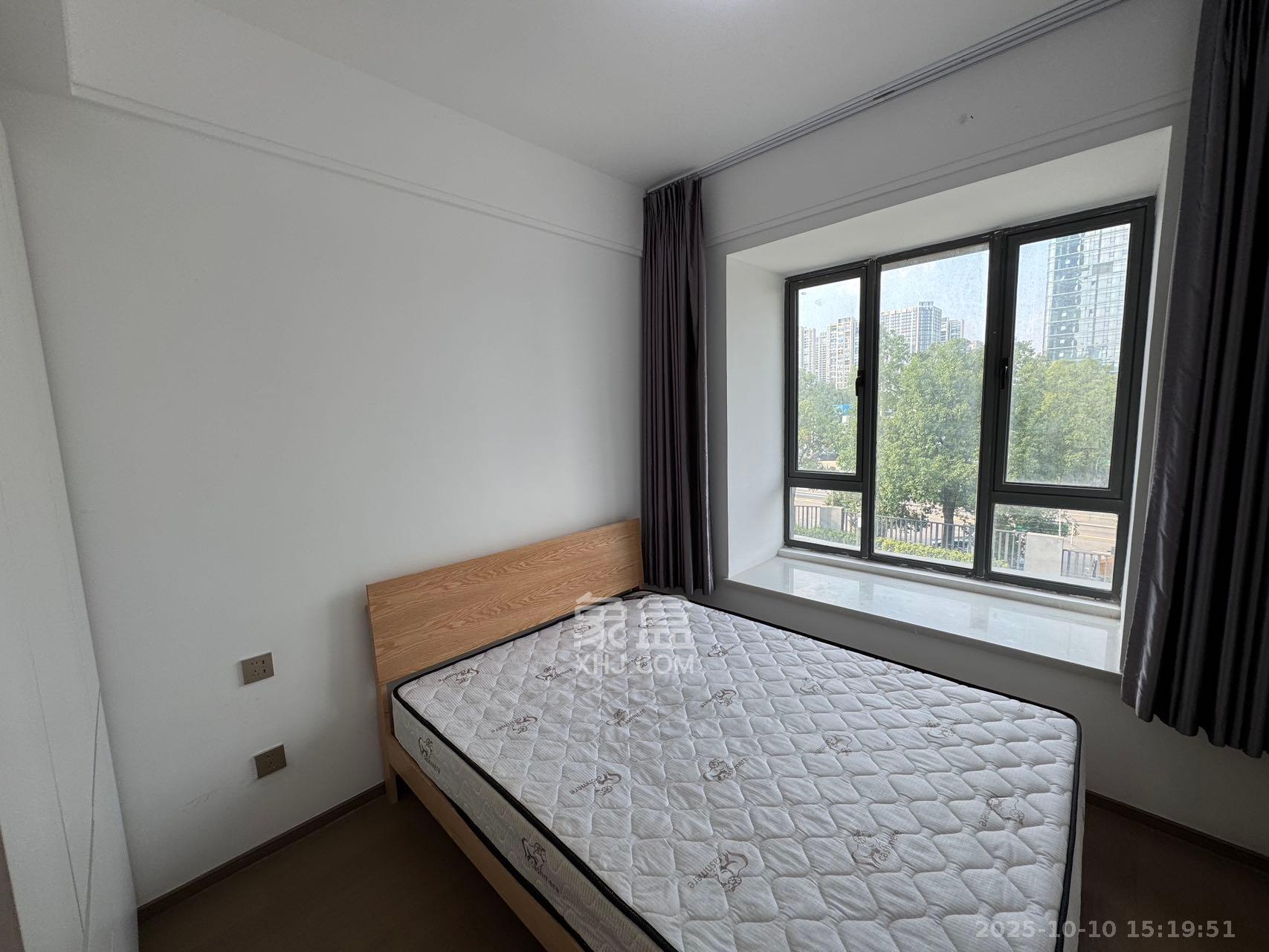 复地滨江金融中心 4室2厅2卫 5000.0元/月 复地滨江金融中心 4室2厅2卫 5000.0元/月室内图