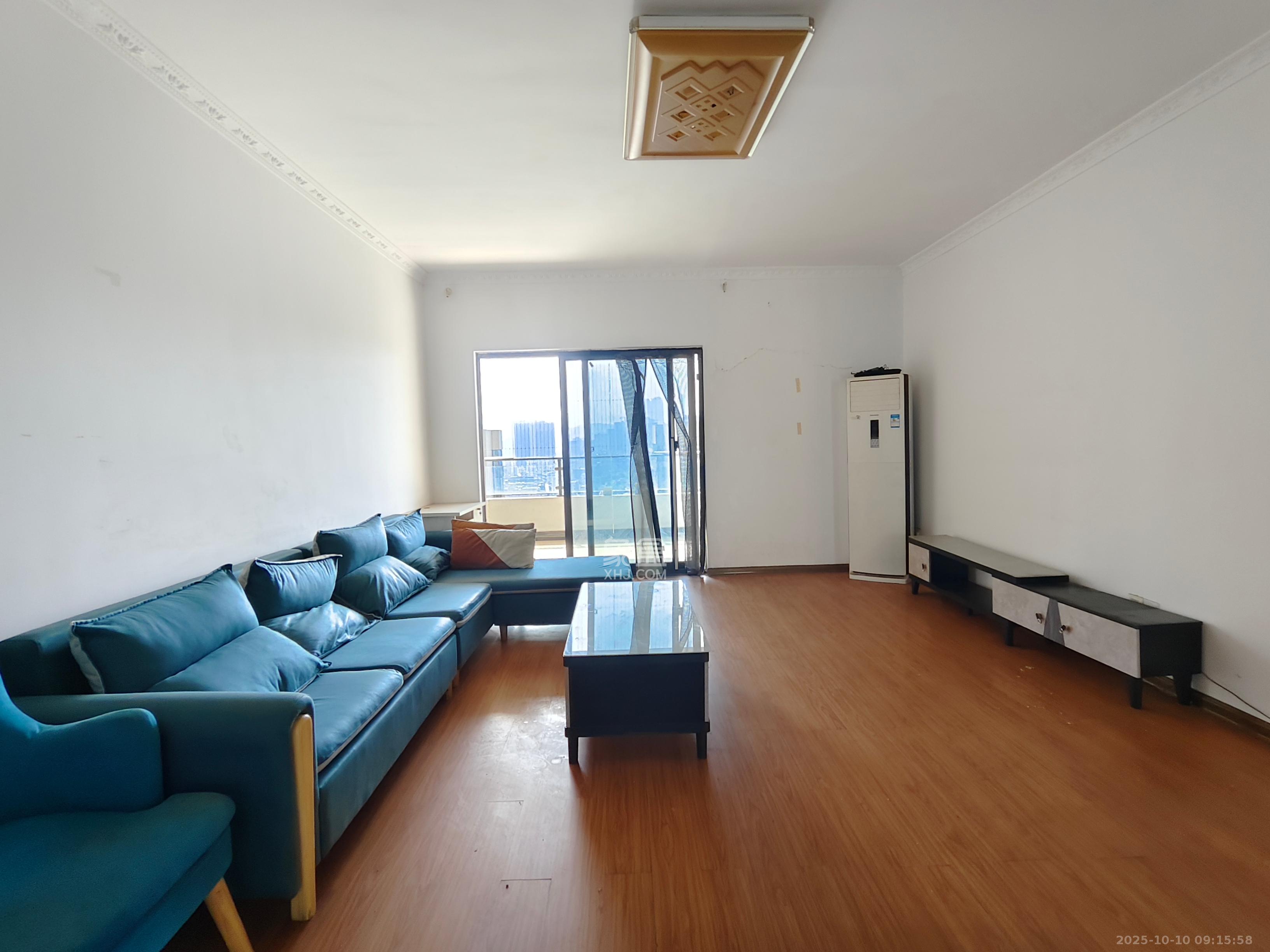 长房时代城 3室2厅2卫 3000.0元/月 长房时代城 3室2厅2卫 3000.0元/月室内图