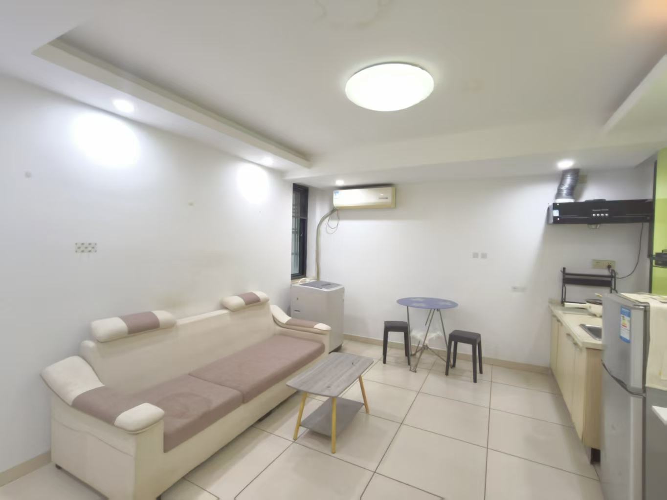 国贸花园 1室1厅1卫 1700.0元/月 国贸花园 1室1厅1卫 1700.0元/月室内图