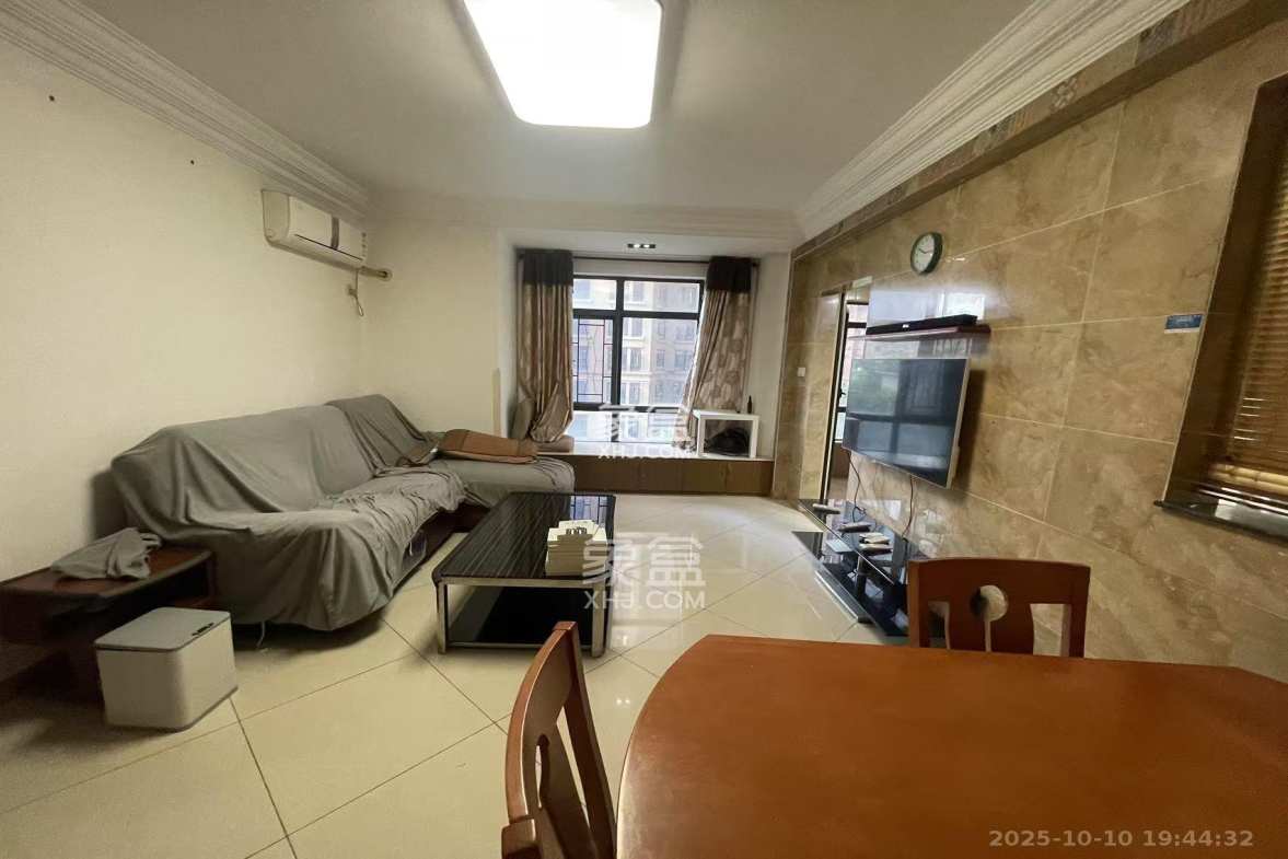 湘域城邦(湘域国际中心) 2室1厅1卫 3200.0元/月 湘域城邦(湘域国际中心) 2室1厅1卫 3200.0元/月室内图