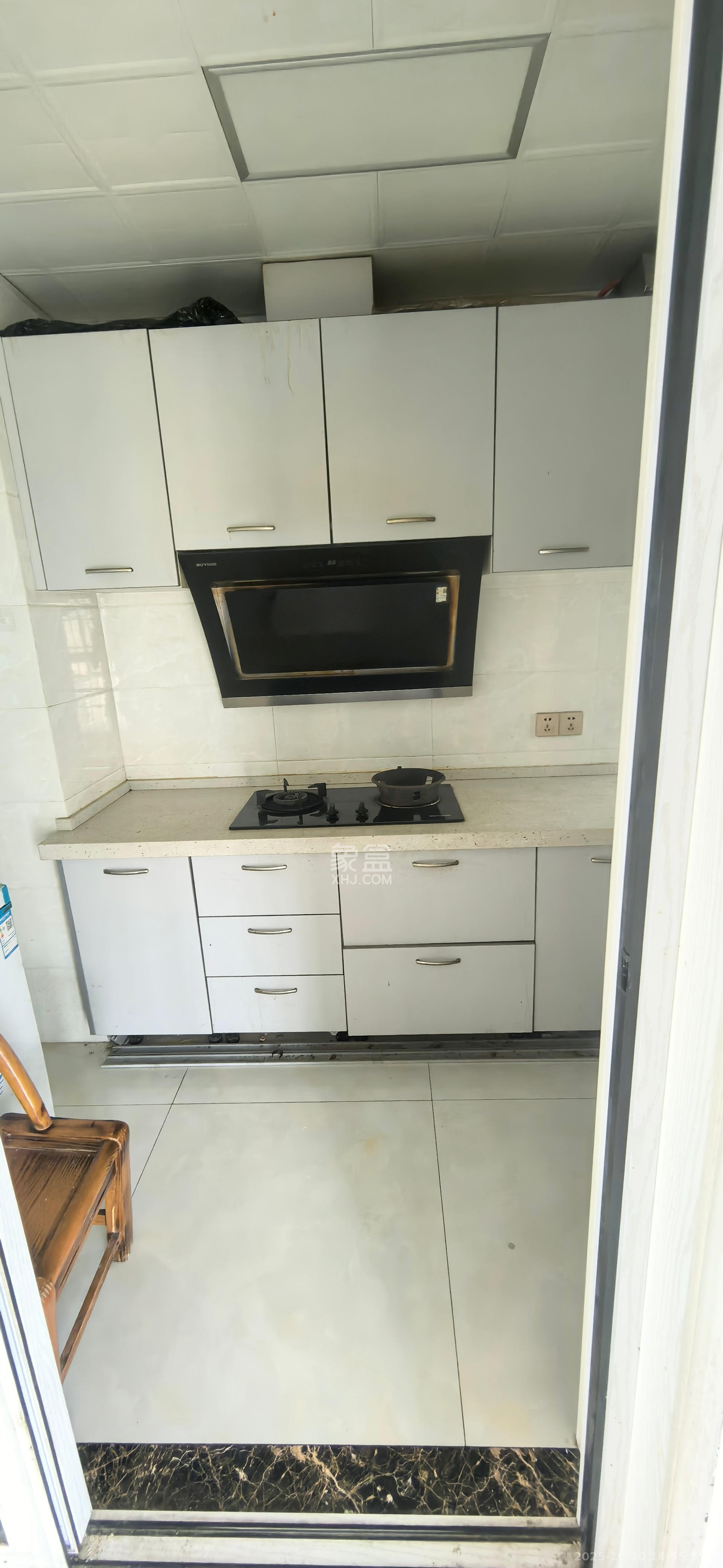 海伦春天 4室2厅1卫 2200.0元/月 海伦春天 4室2厅1卫 2200.0元/月室内图