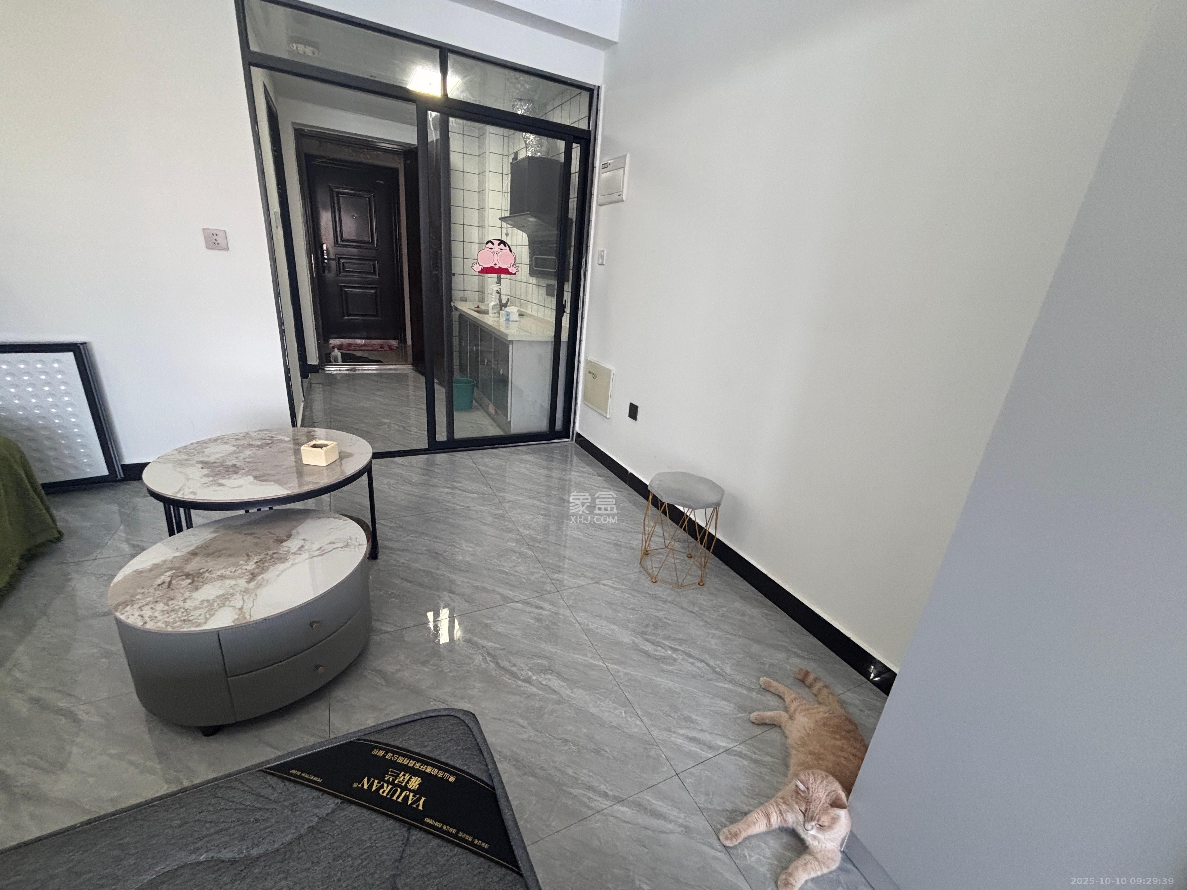 中海珑悦府  1室0厅0卫    1300.0元/月 中海珑悦府  1室0厅0卫    1300.0元/月室内图