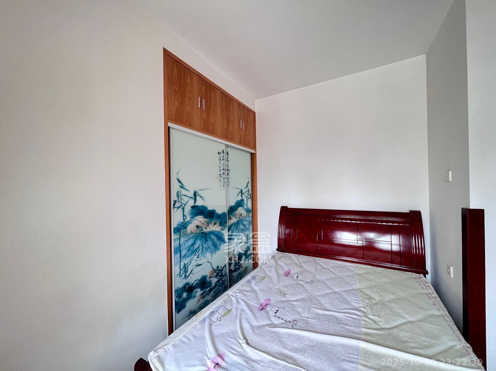 银馨家园 2室2厅1卫 2300.0元/月 银馨家园 2室2厅1卫 2300.0元/月室内图