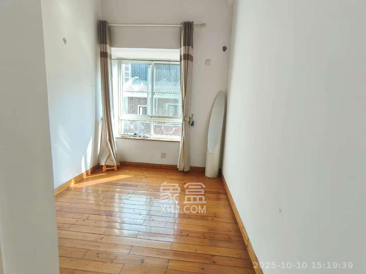 幸福里（幸福里一期）  5室2厅3卫    4800.0元/月室内图