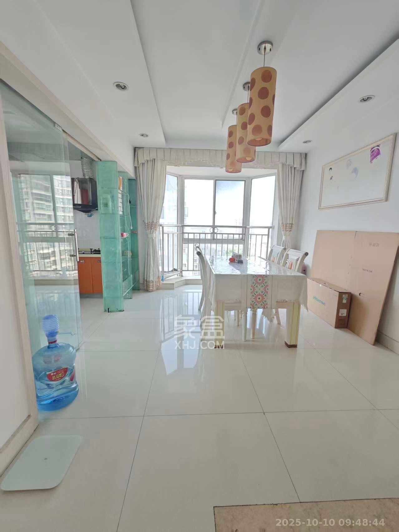 中建桂苑 3室2厅2卫 2200.0元/月 中建桂苑 3室2厅2卫 2200.0元/月室内图