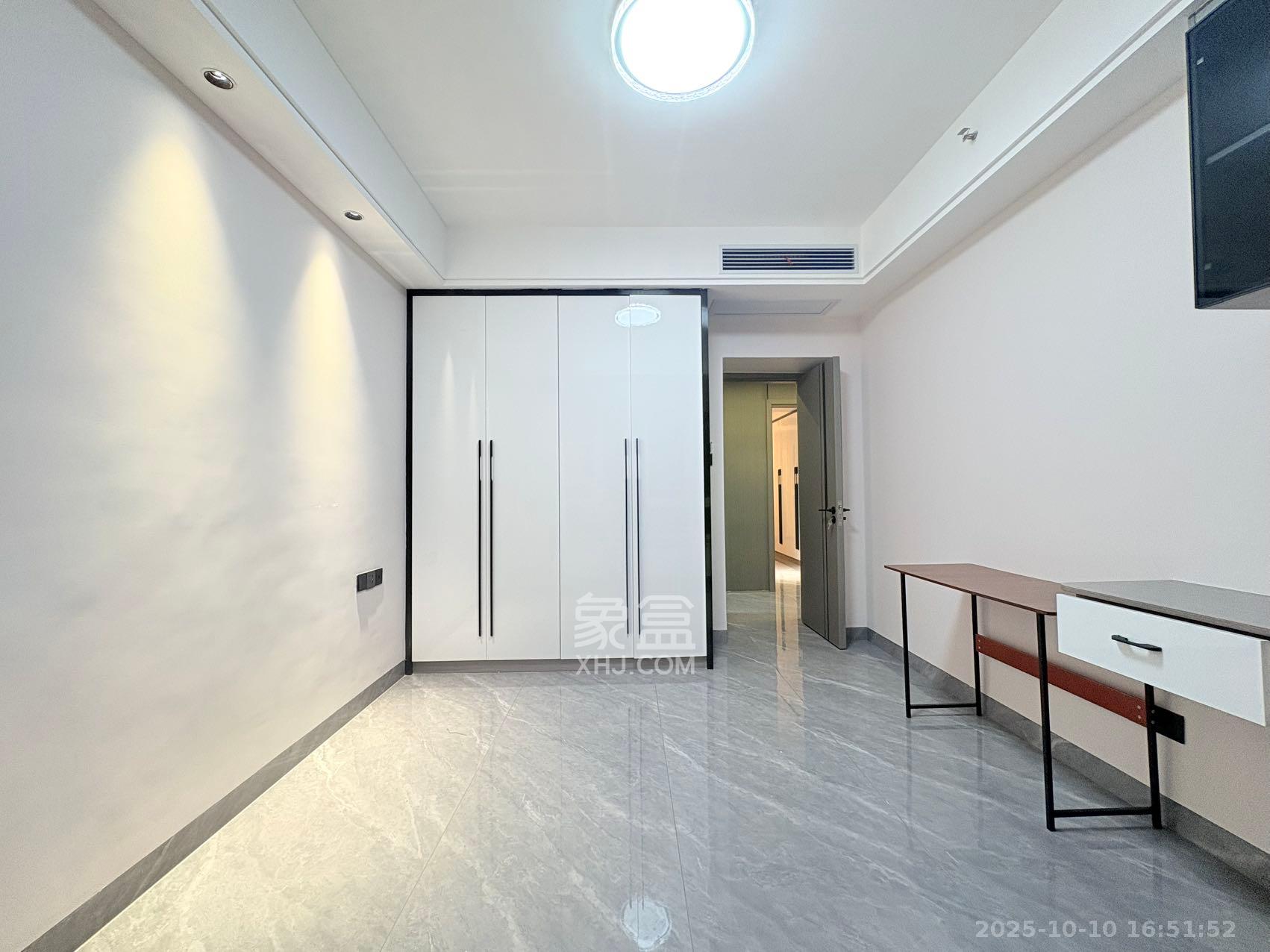 北辰三角洲C3区  3室2厅2卫    5700.0元/月 北辰三角洲C3区  3室2厅2卫    5700.0元/月室内图