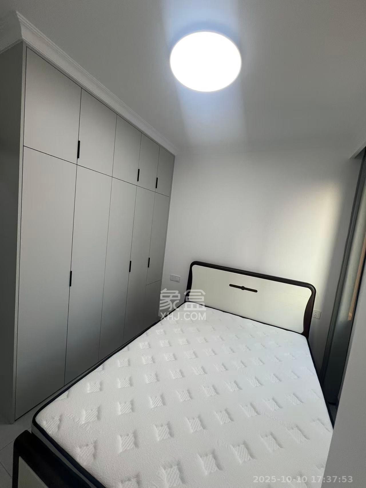 谷山景苑  2室2厅2卫    1700.0元/月室内图