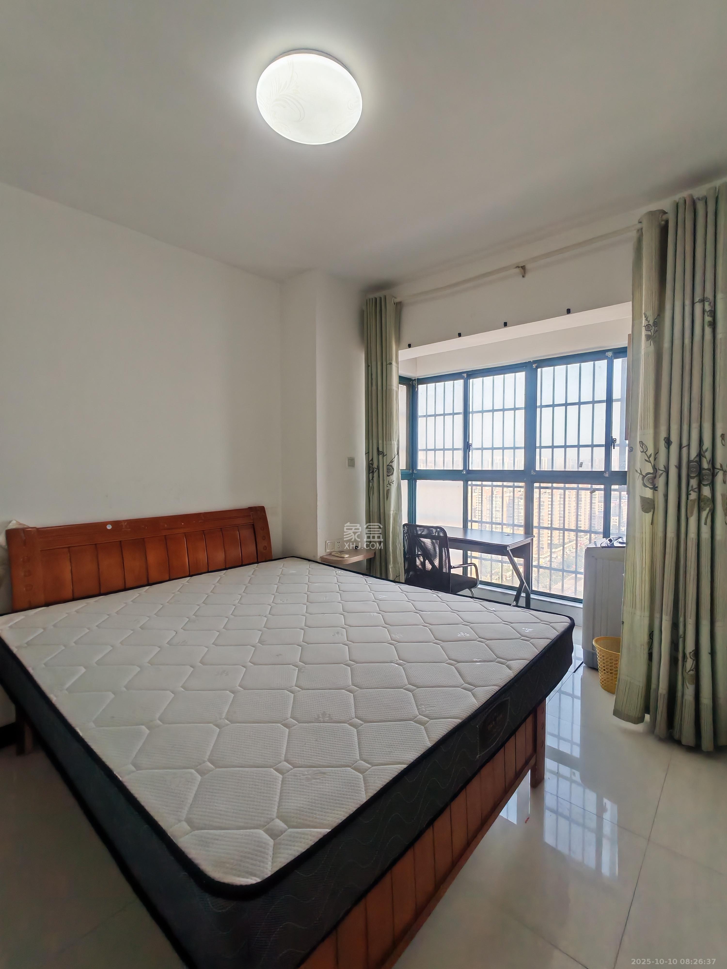 华天LOHO小镇  1室1厅1卫    1000.0元/月室内图