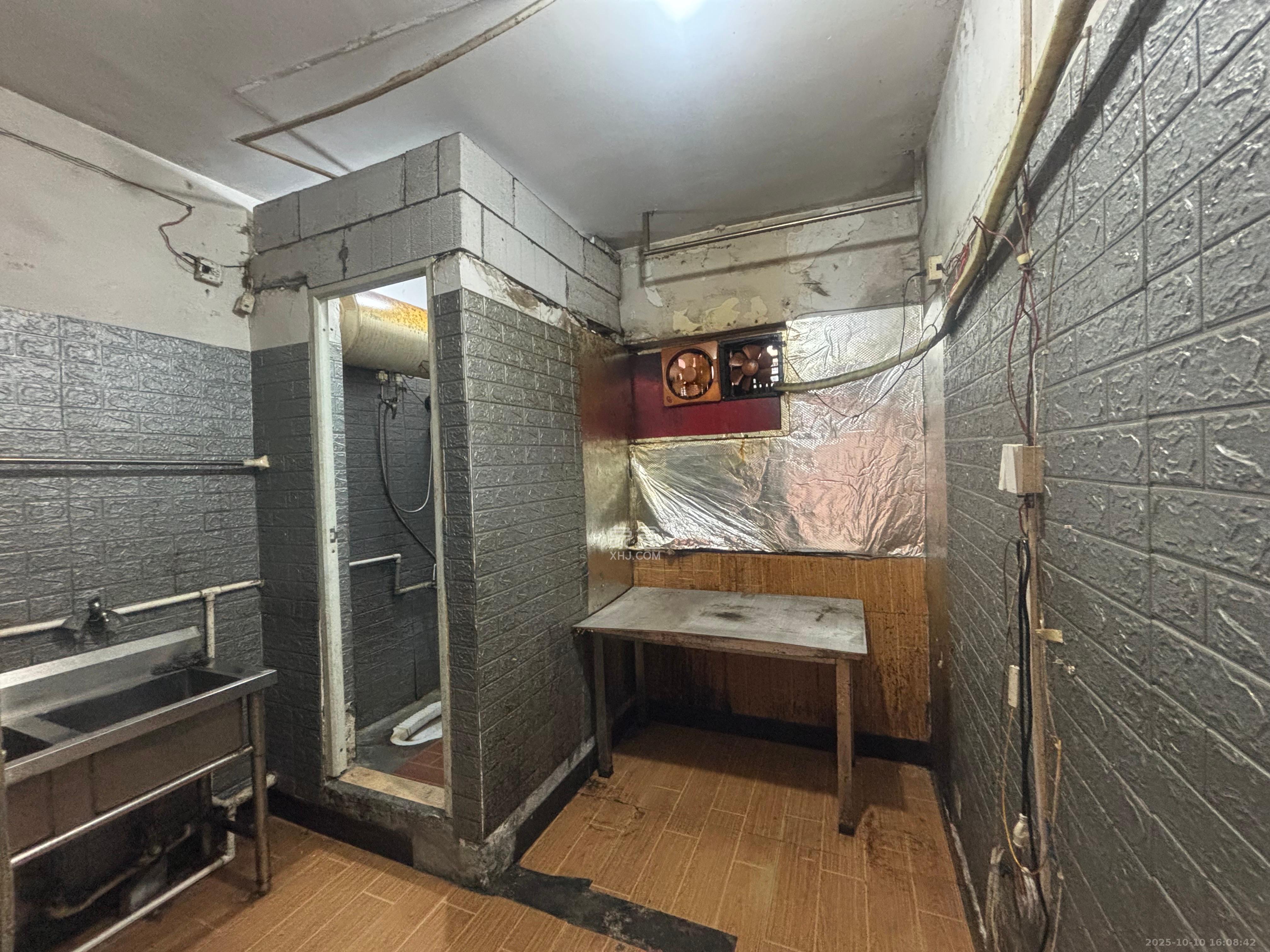 鄱阳小区   17.14㎡      1100.0元/月室内图