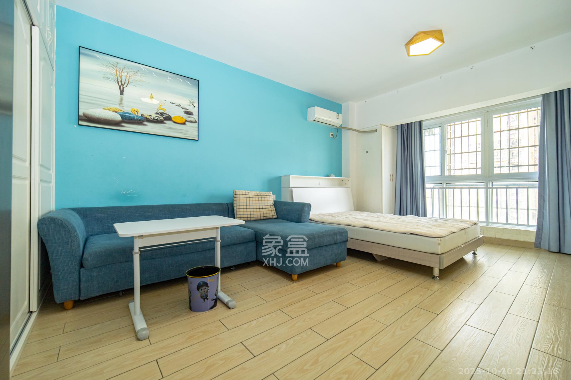 时代星空  1室1厅1卫    26.8万客厅