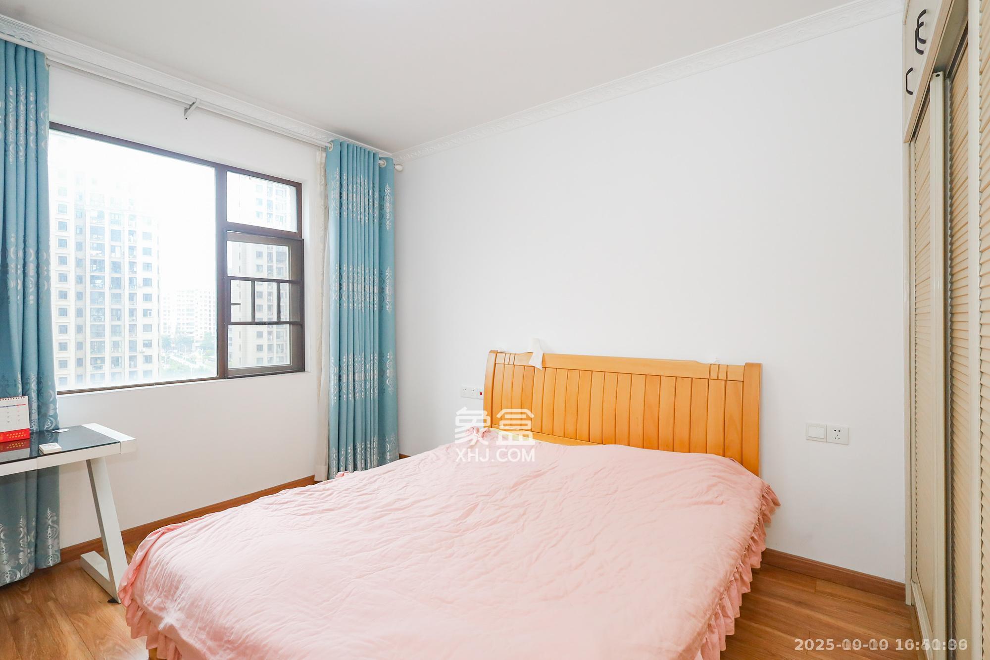 阳光丽城二期 4室2厅2卫 4000.0元/月 阳光丽城二期 4室2厅2卫 4000.0元/月室内图