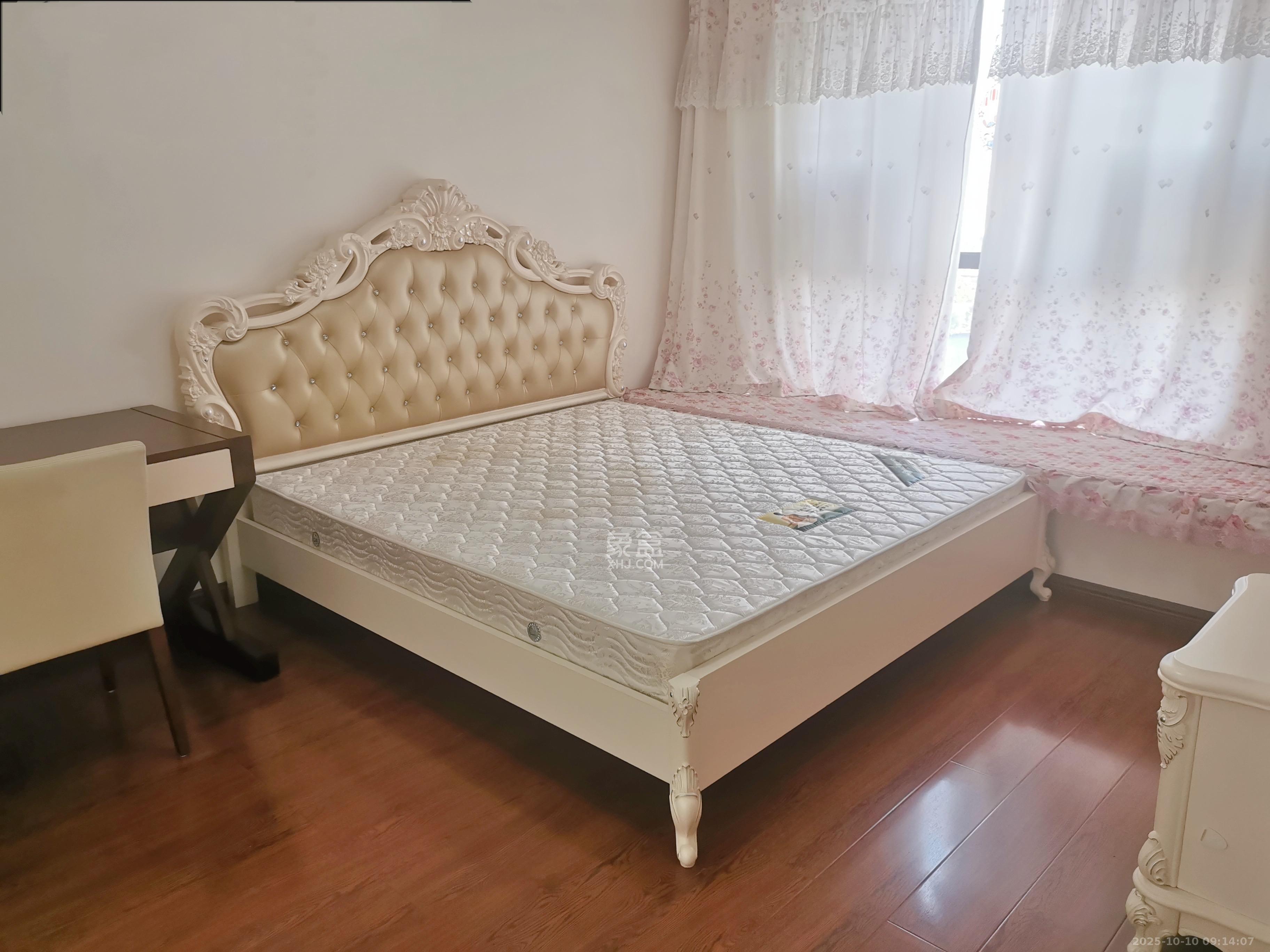 中粮自然天城 3室2厅2卫 2100.0元/月 中粮自然天城 3室2厅2卫 2100.0元/月室内图