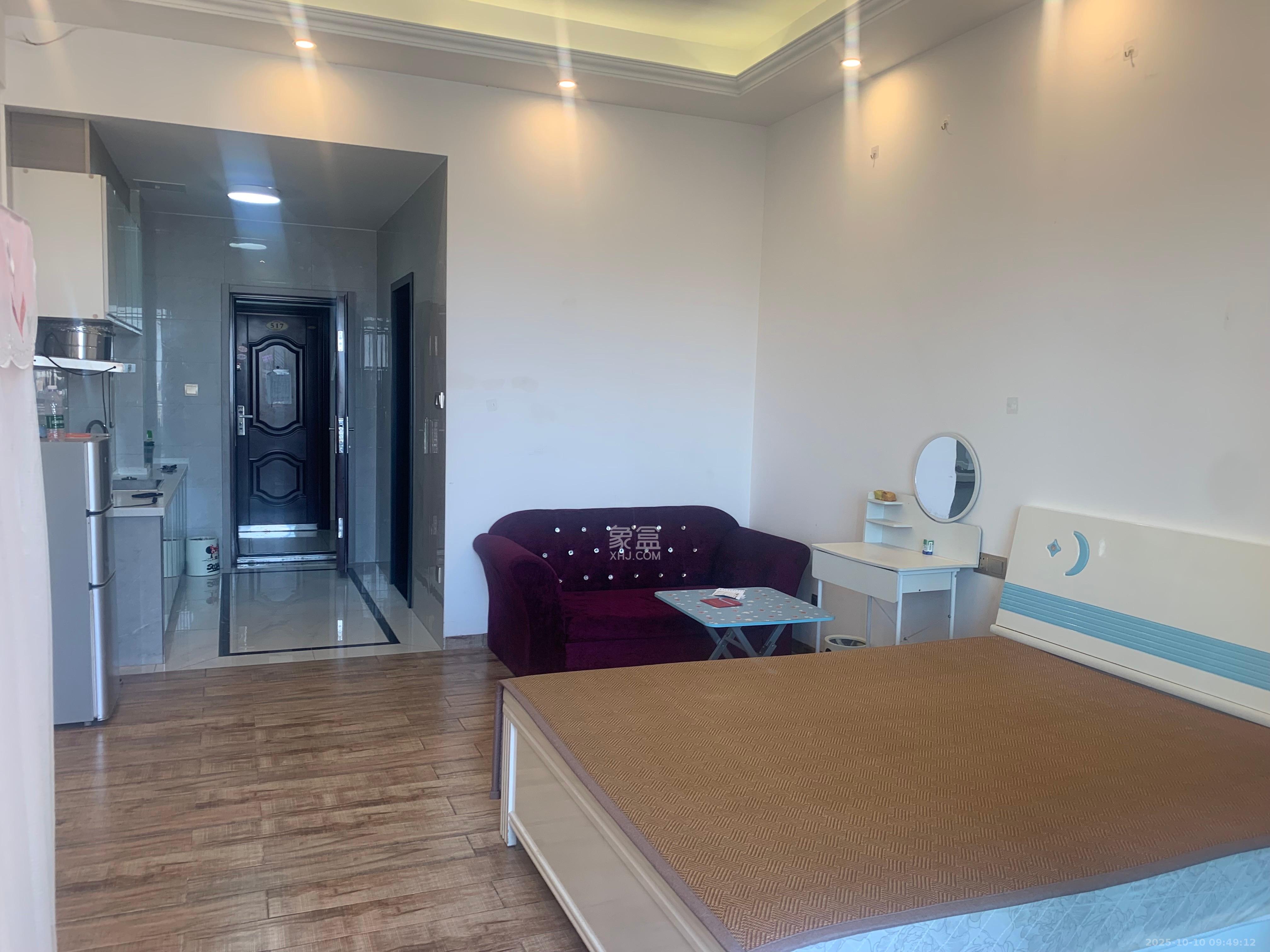 金鹰商业广场(金鹰商业大厦) 1室1厅1卫 1000.0元/月 金鹰商业广场(金鹰商业大厦) 1室1厅1卫 1000.0元/月室内图