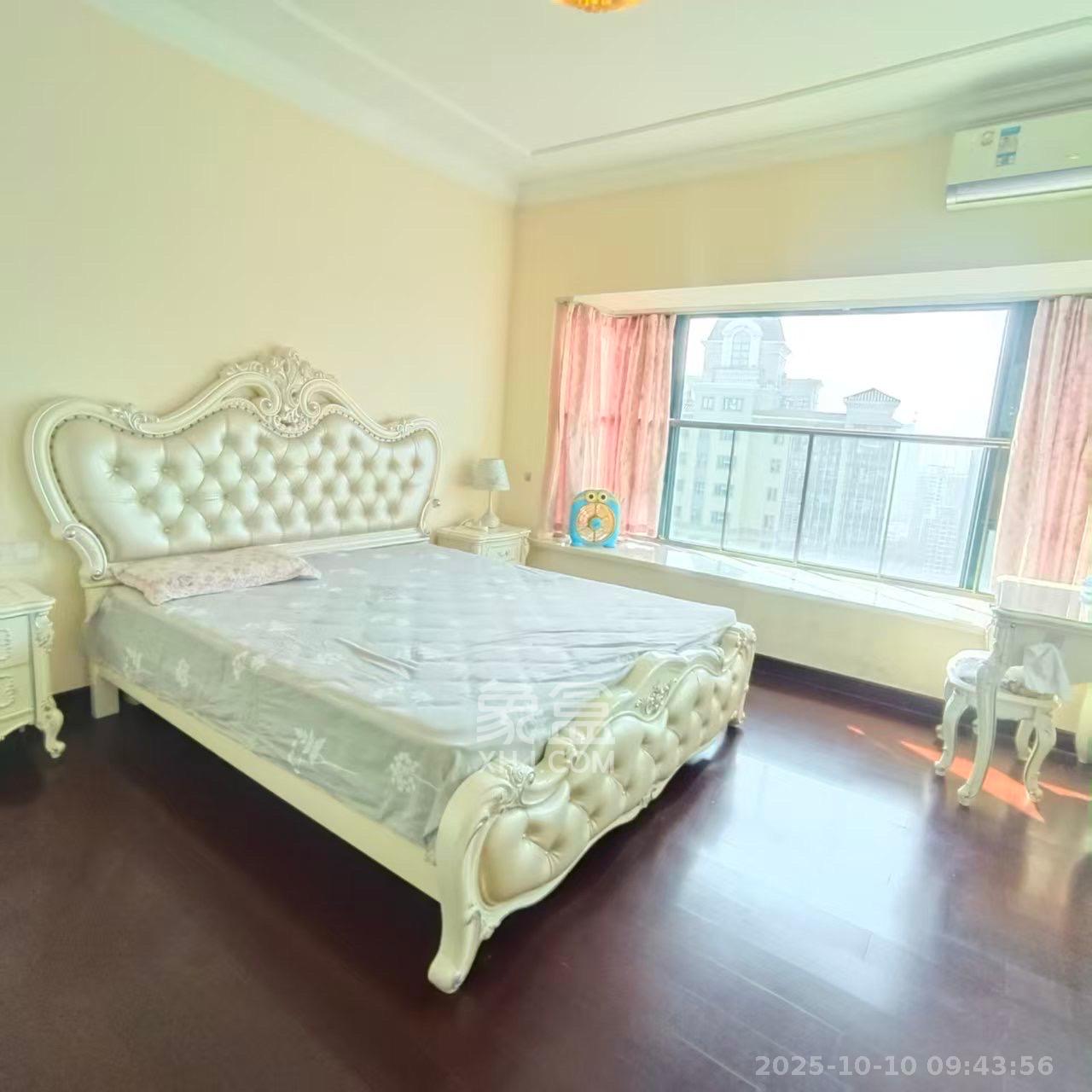 恒大雅苑  3室2厅2卫    2300.0元/月室内图