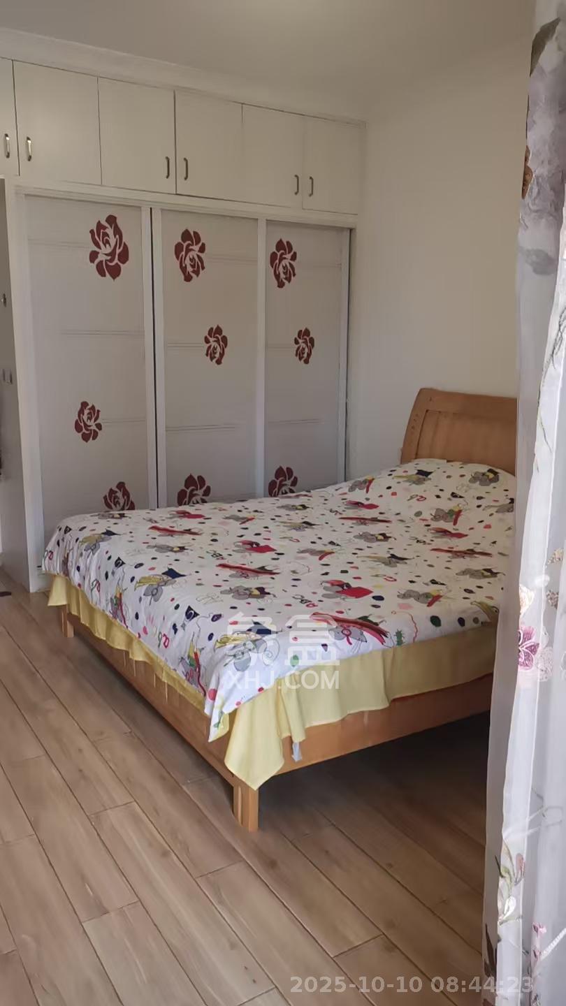 鑫天御景湾  2室2厅1卫    1800.0元/月