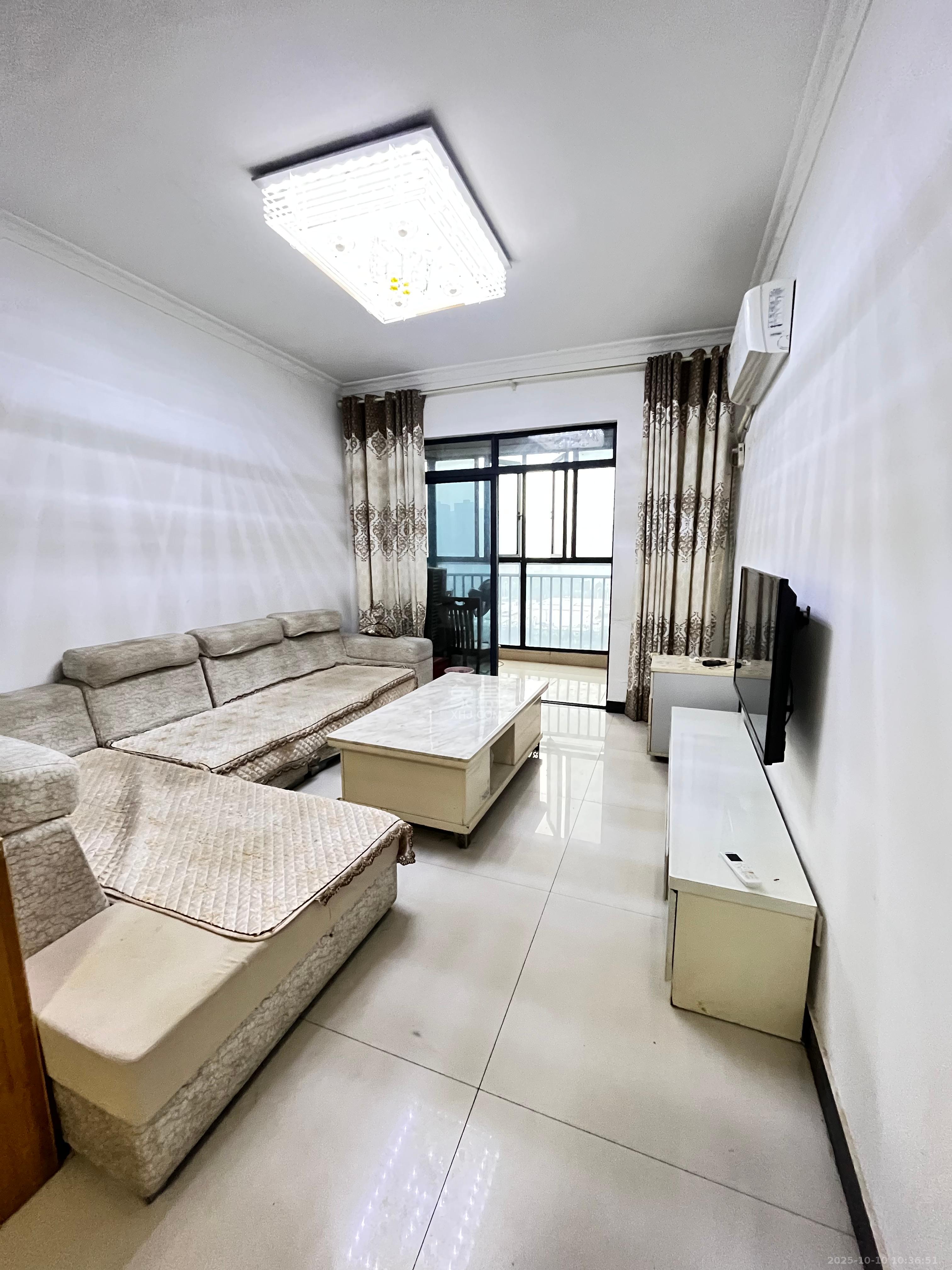 恒生碧水龙庭 2室2厅1卫 1600.0元/月 恒生碧水龙庭 2室2厅1卫 1600.0元/月室内图