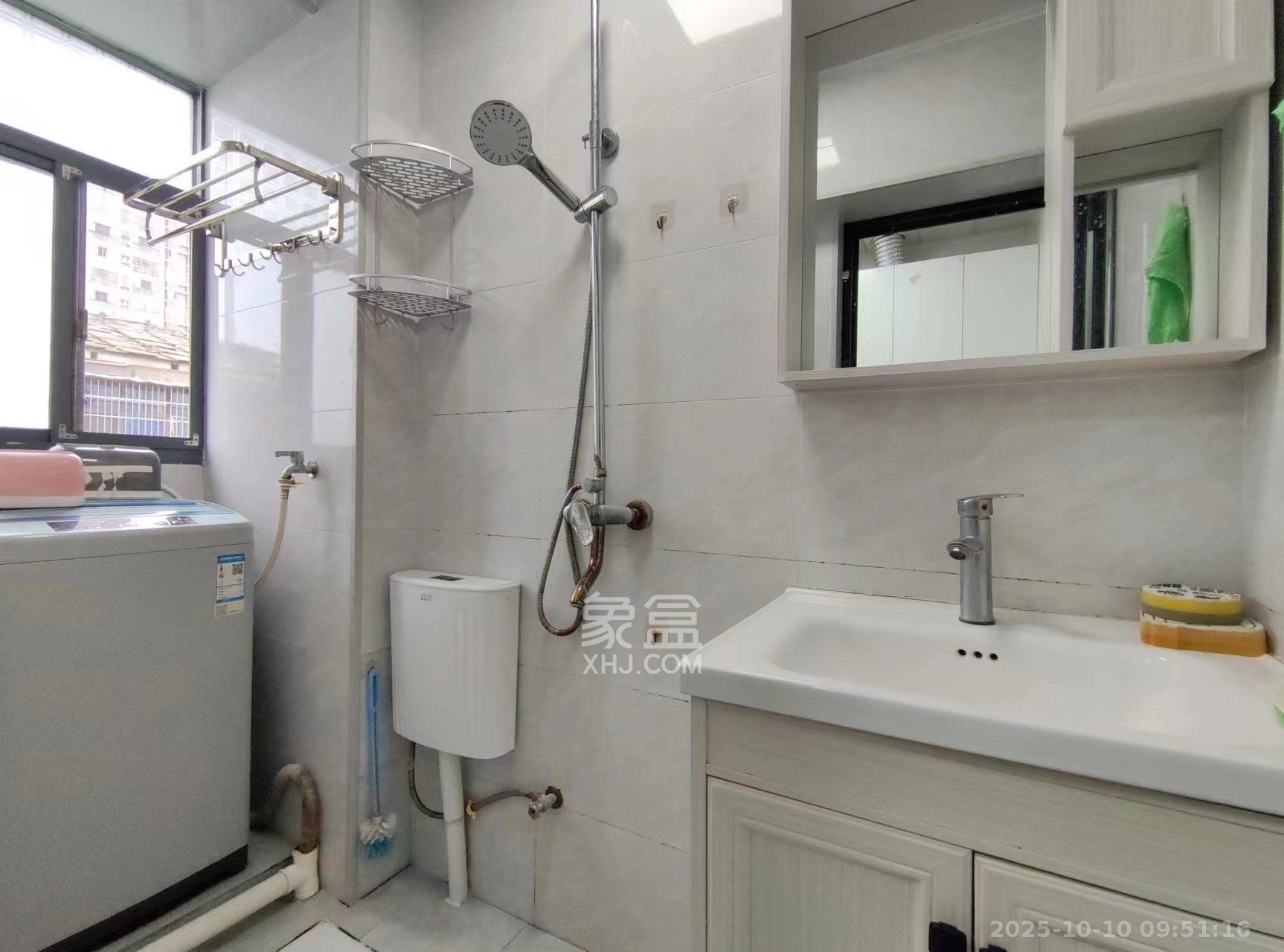 左家塘美印宿舍  3室1厅1卫    1700.0元/月室内图