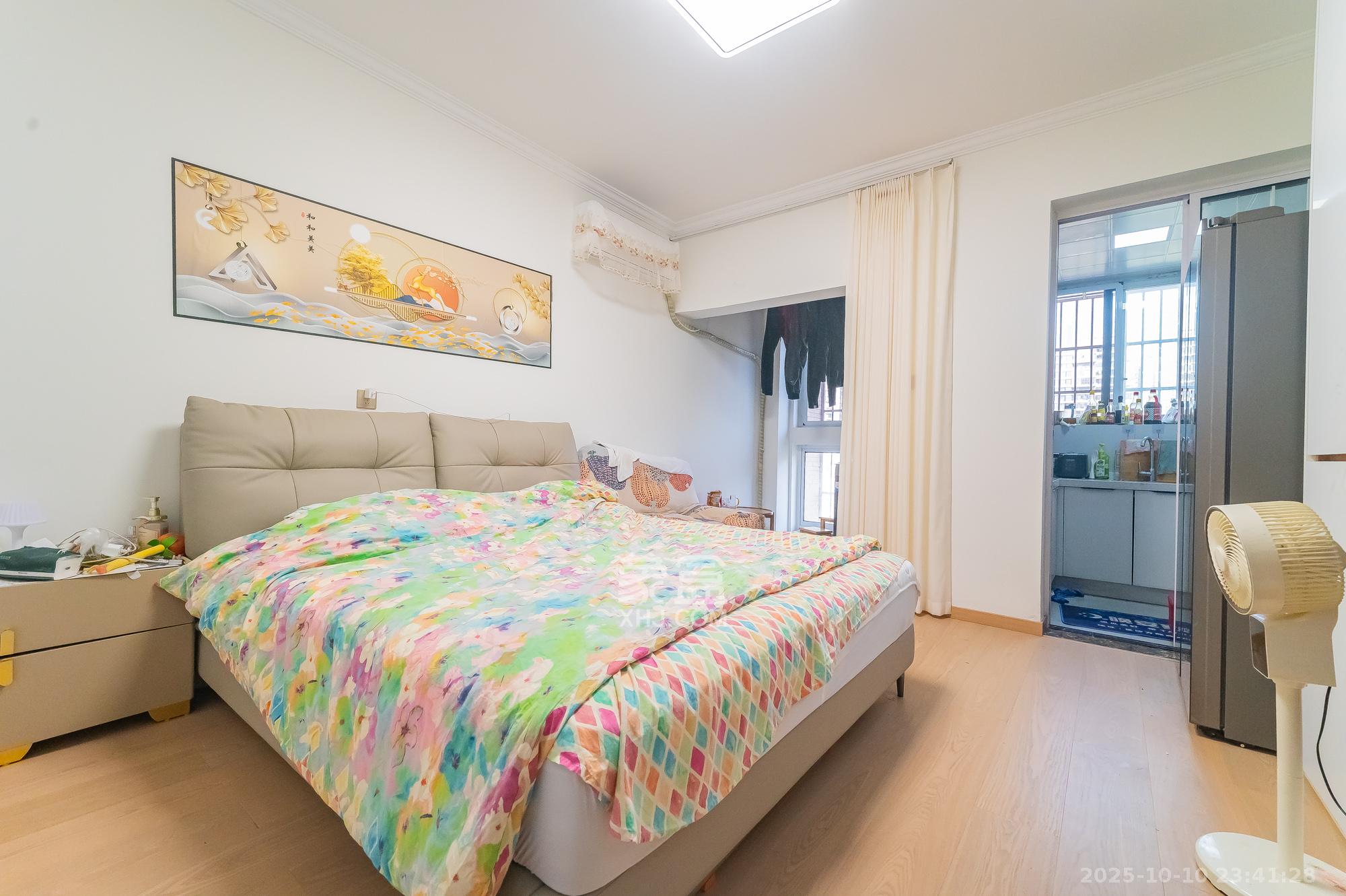 东方航标  1室1厅1卫    32.0万