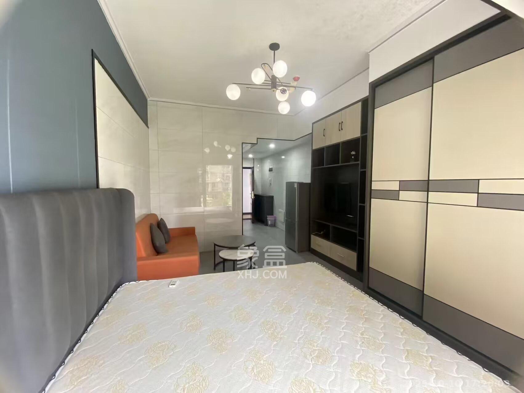 嘉雨兴园 1室1厅1卫 1800.0元/月 嘉雨兴园 1室1厅1卫 1800.0元/月室内图