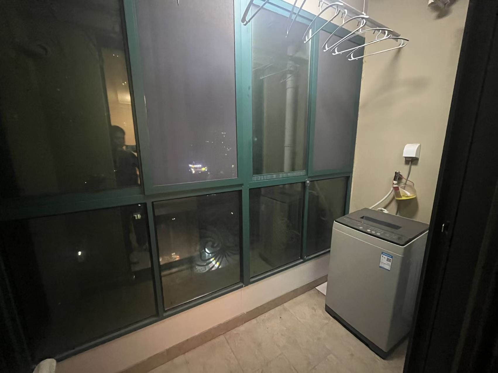 恒大绿洲  1室1厅1卫    1000.0元/月 恒大绿洲  1室1厅1卫    1000.0元/月室内图