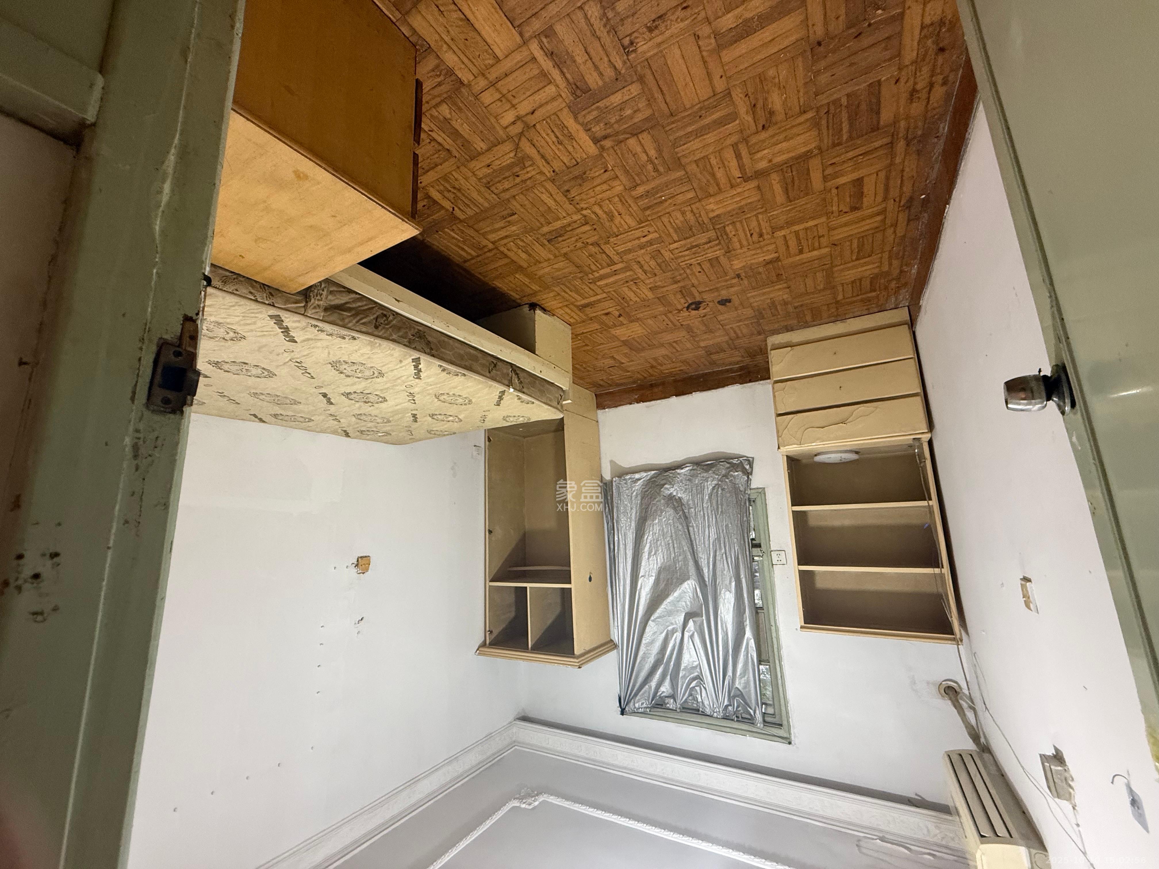 人民新村  3室1厅1卫    1400.0元/月 人民新村  3室1厅1卫    1400.0元/月室内图