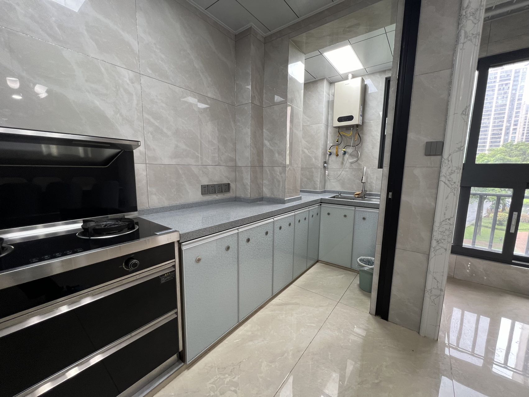 海航豪庭南苑  3室2厅2卫    5000.0元/月 海航豪庭南苑  3室2厅2卫    5000.0元/月室内图