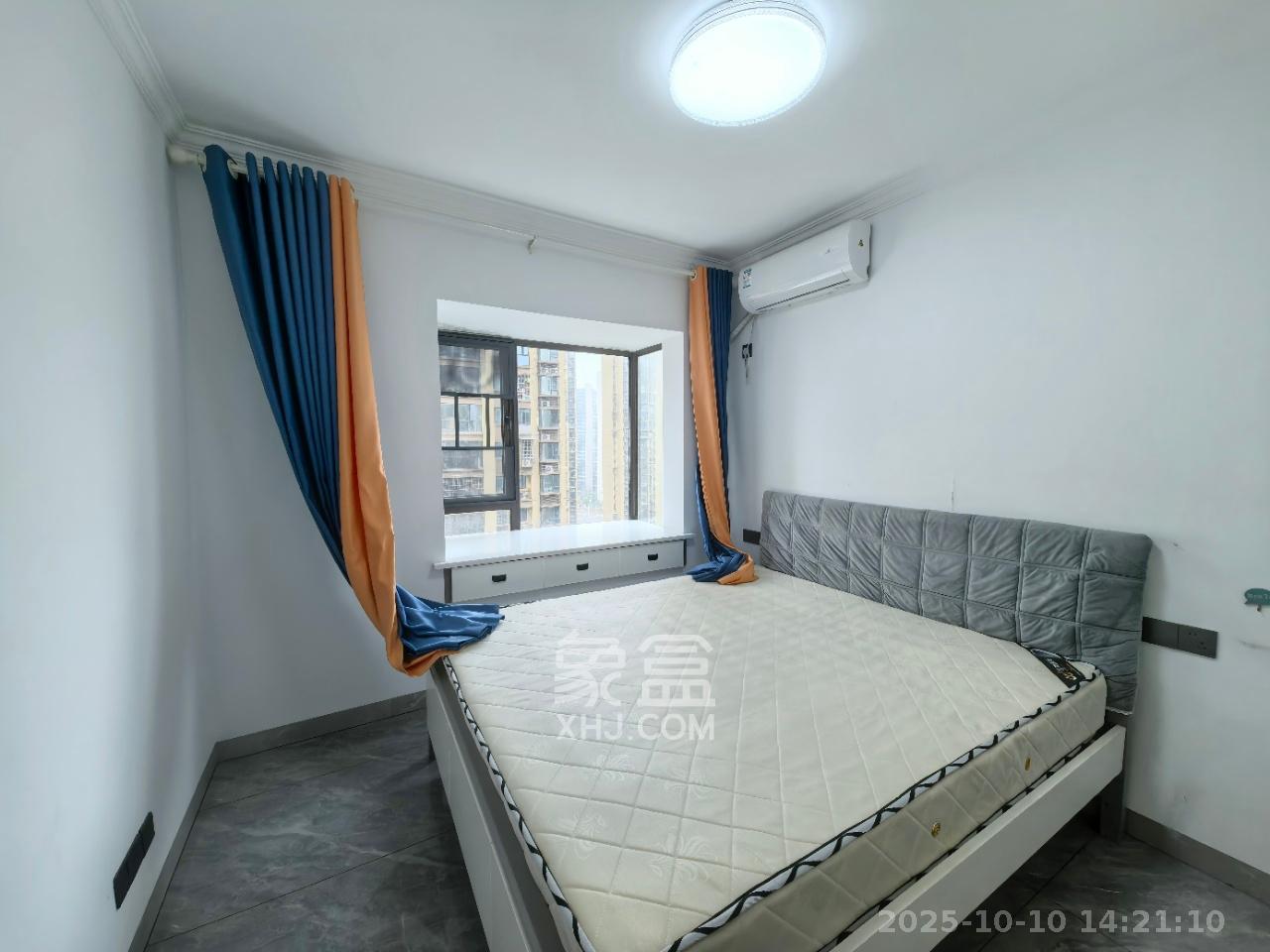 和润园三期  2室2厅1卫    2400.0元/月室内图