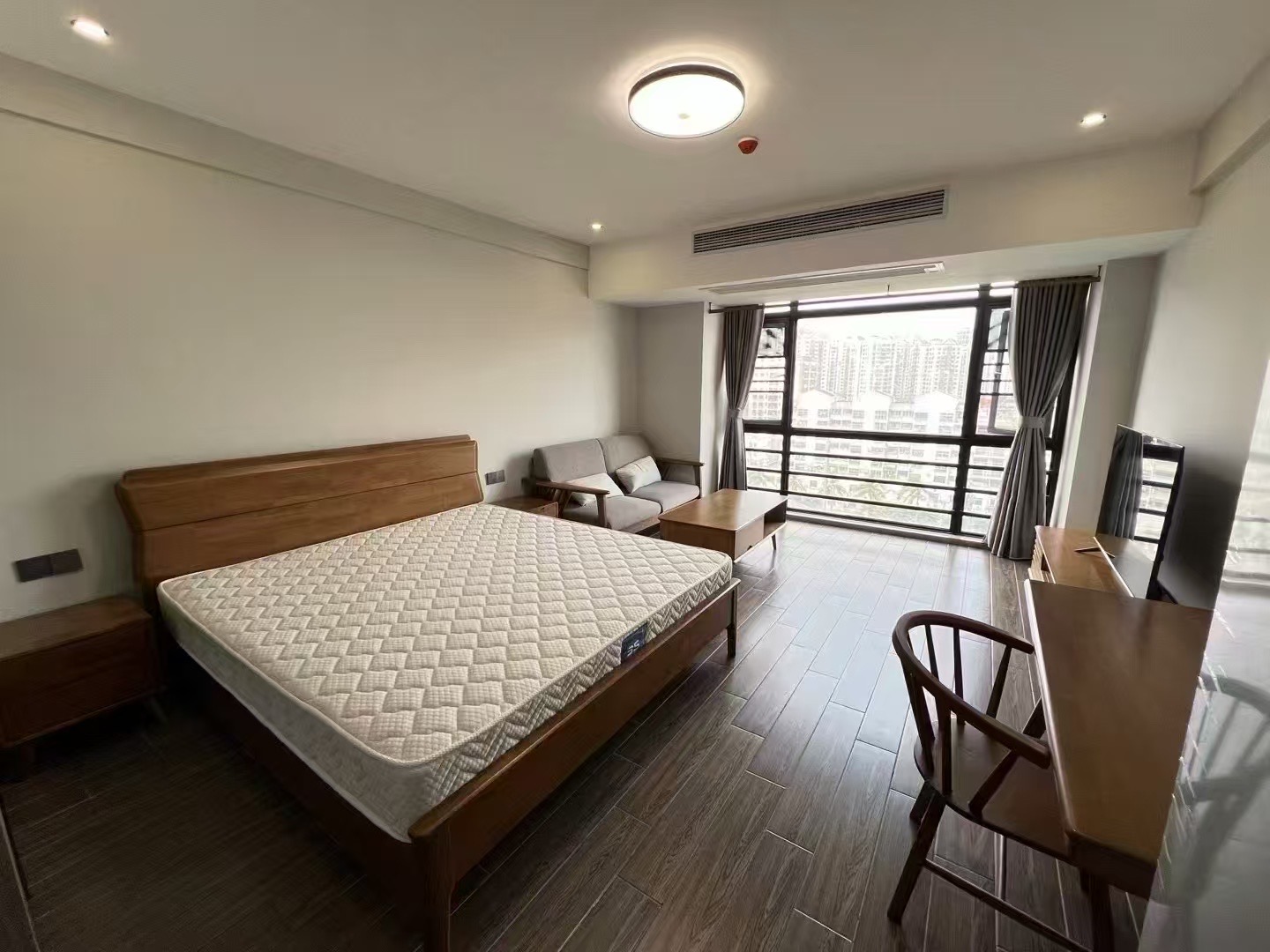 中国城星悦居  1室1厅1卫    2000.0元/月 中国城星悦居  1室1厅1卫    2000.0元/月室内图