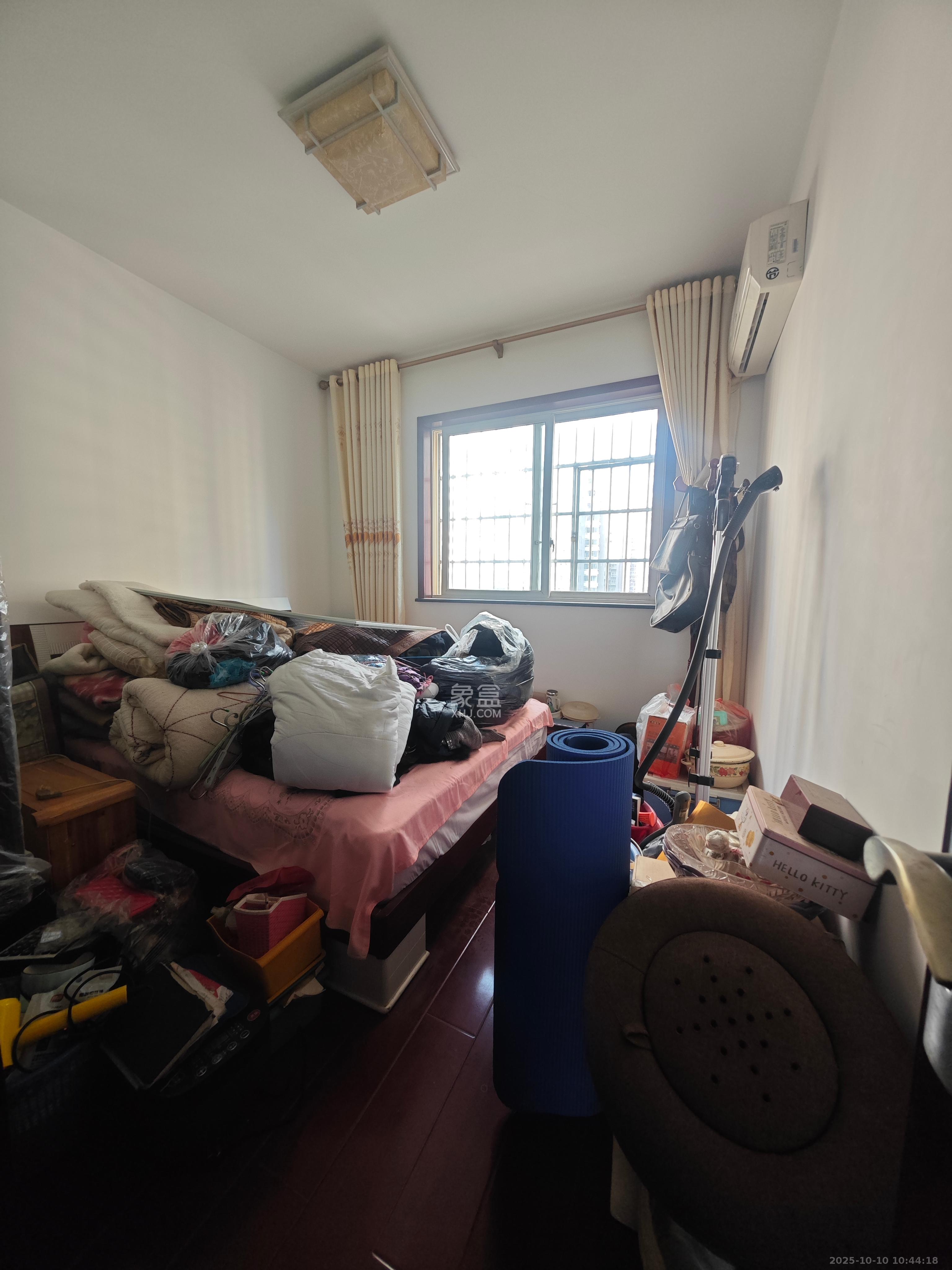 锦璨家园  3室2厅2卫    1800.0元/月室内图