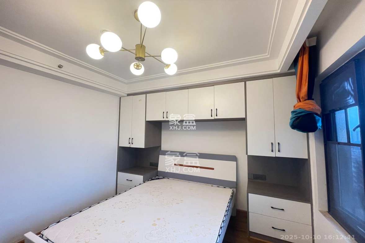 中海珑悦府  1室1厅1卫    1200.0元/月 中海珑悦府  1室1厅1卫    1200.0元/月室内图1