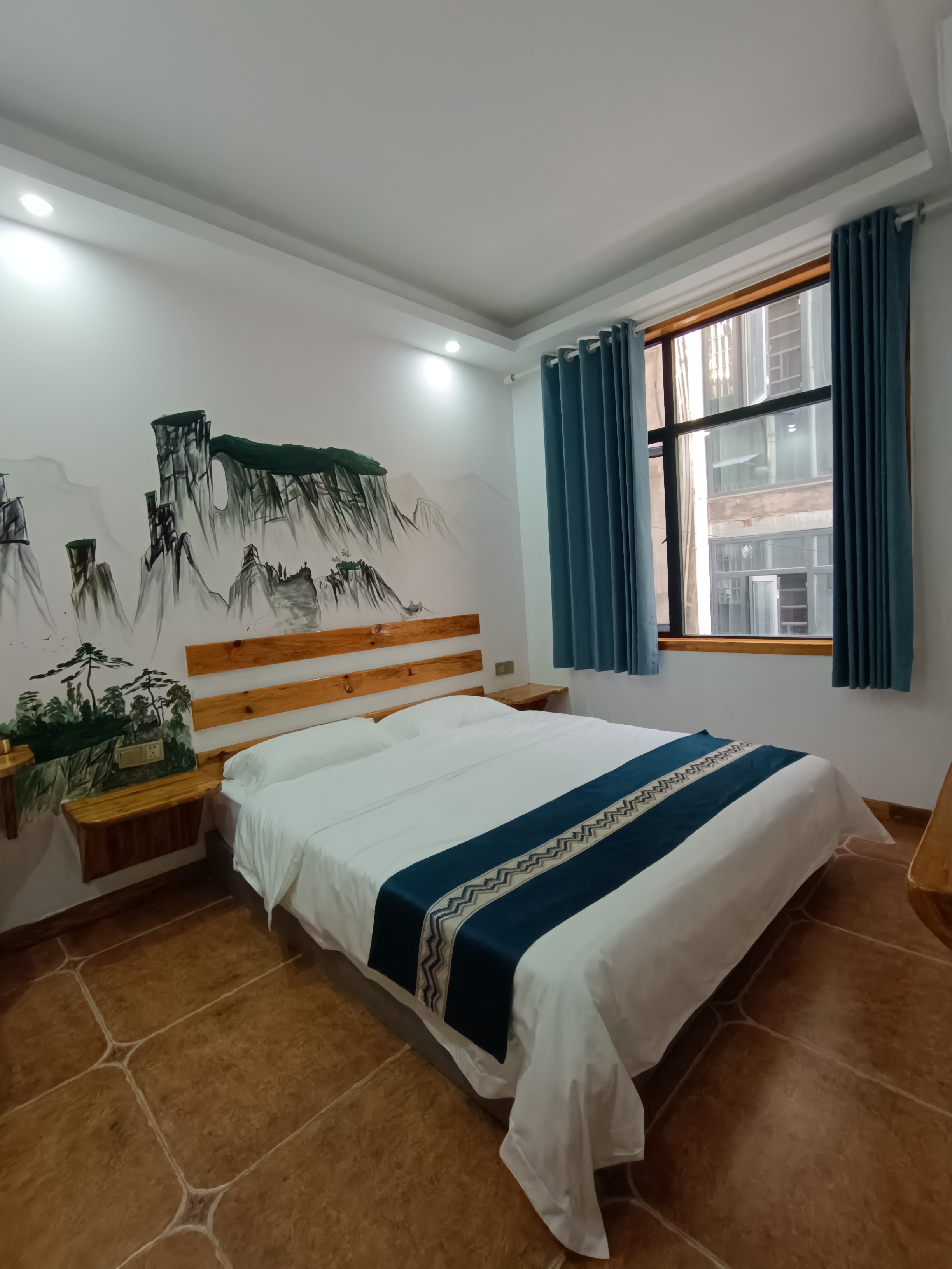 黄金塔安置小区散盘 10室2厅4卫 3300.0元/月 黄金塔安置小区散盘 10室2厅4卫 3300.0元/月室内图