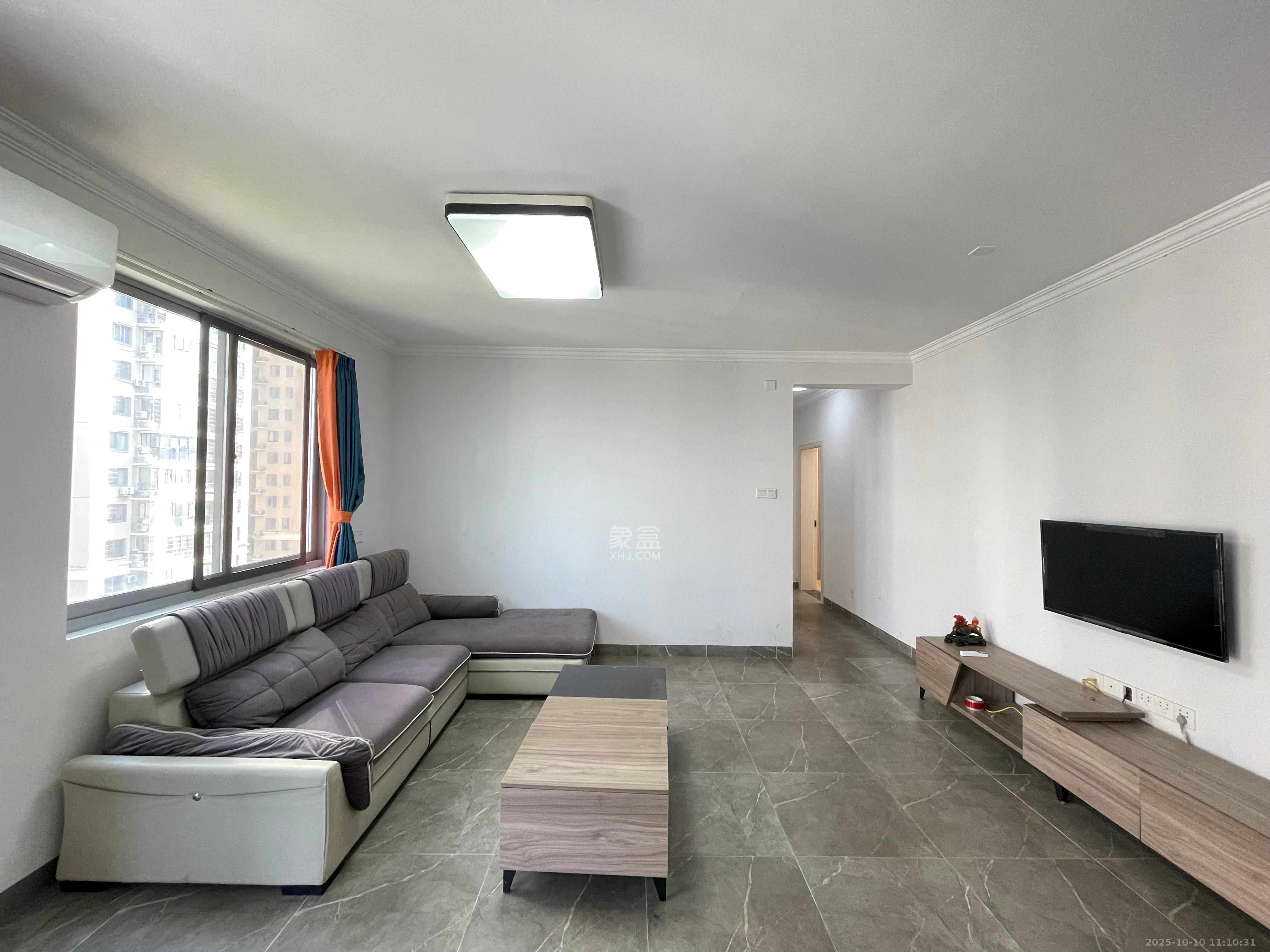 汇景豪庭  2室1厅1卫    2600.0元/月