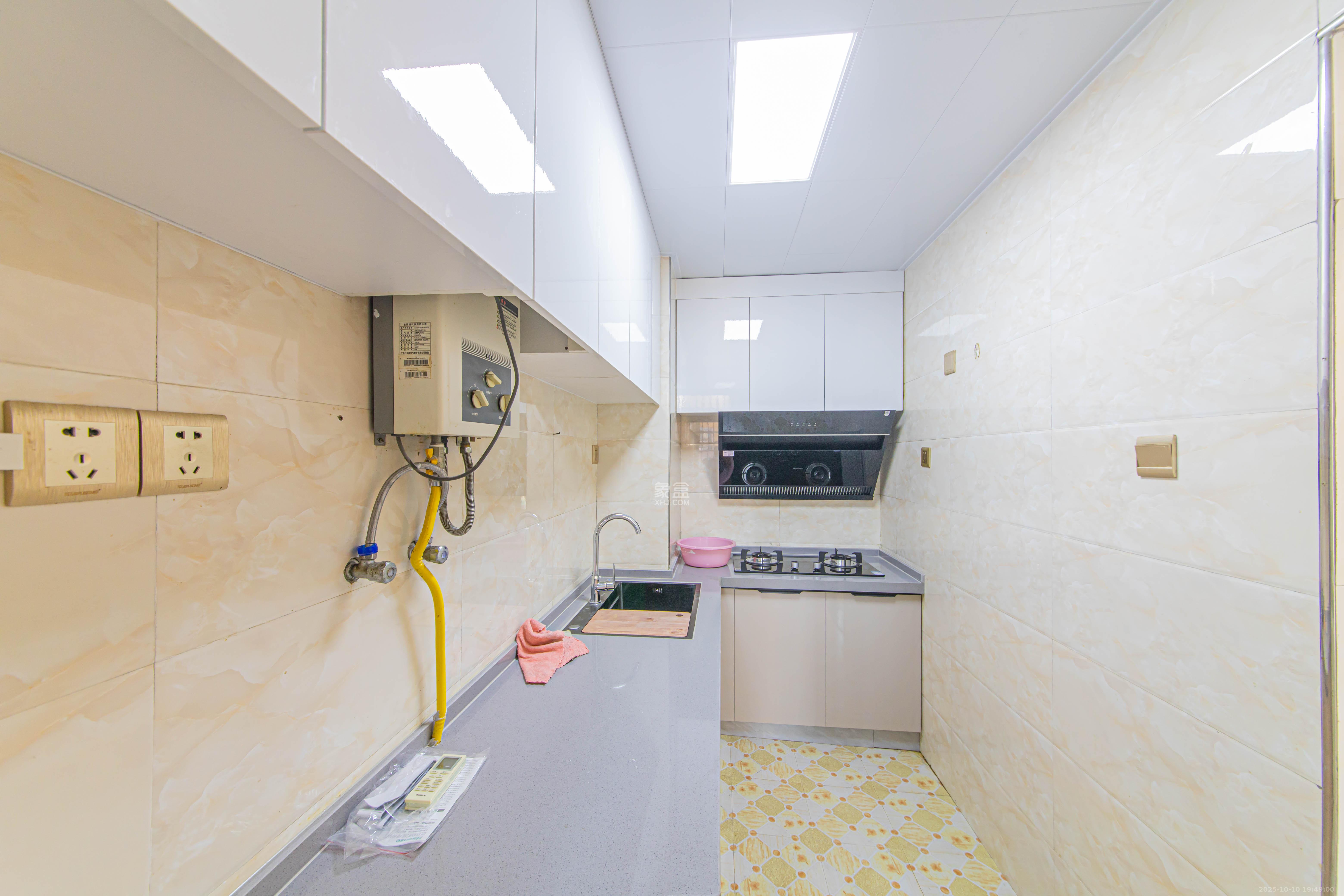 中信文化广场（中信新城二期）  2室2厅1卫    65.8万厨房