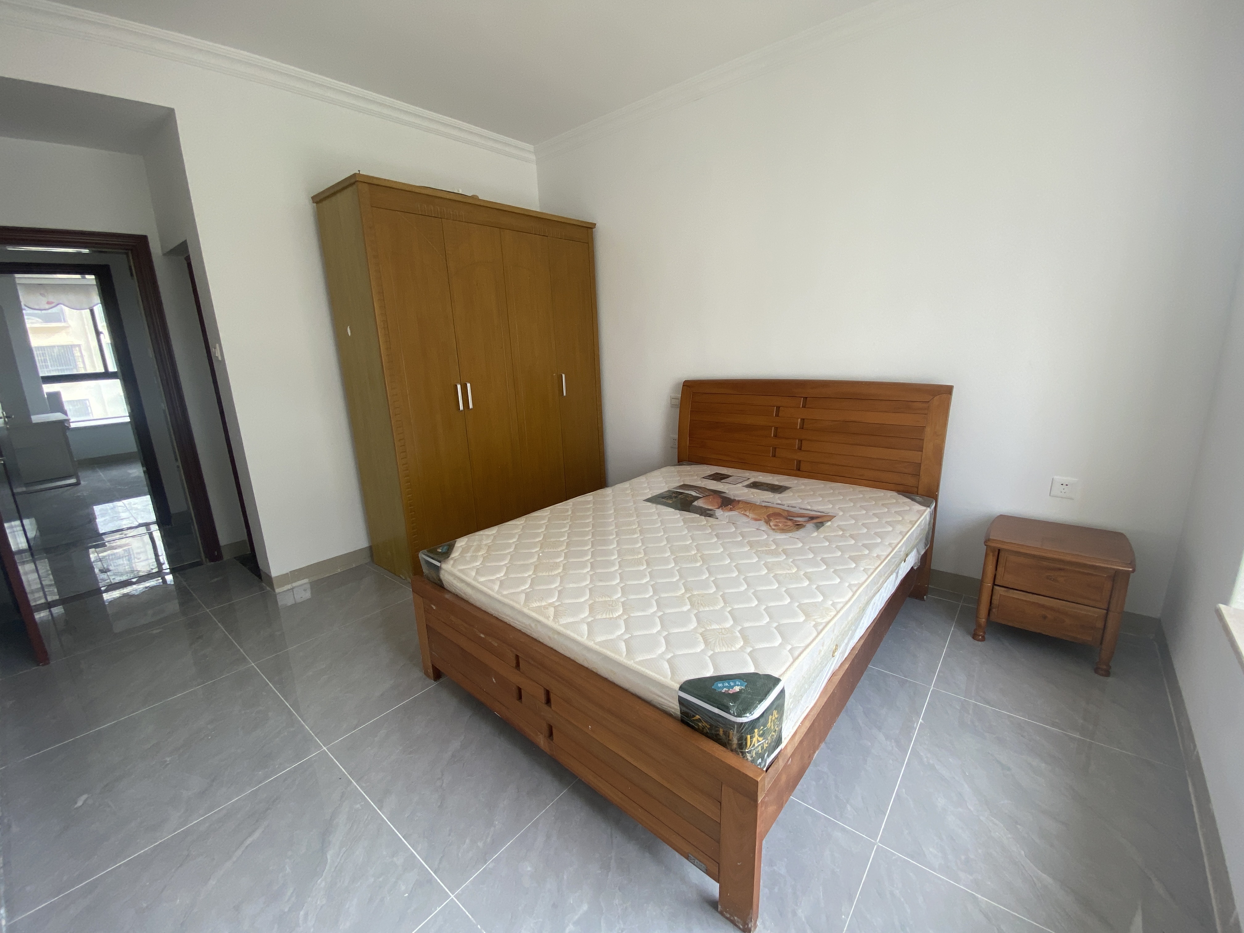 福祥家园  3室2厅2卫    2500.0元/月室内图