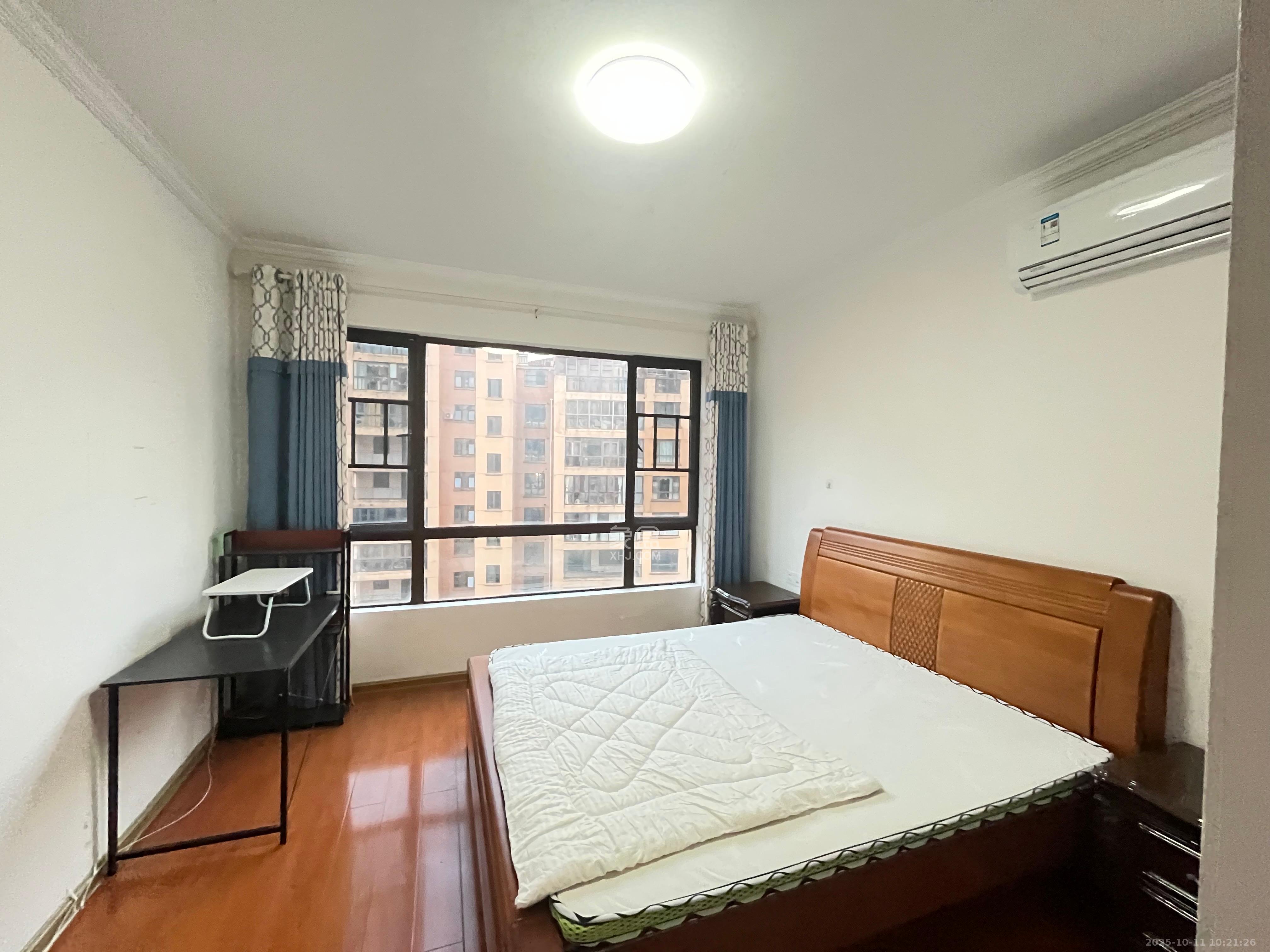 天园假日  1室1厅1卫    1500.0元/月 天园假日  1室1厅1卫    1500.0元/月室内图