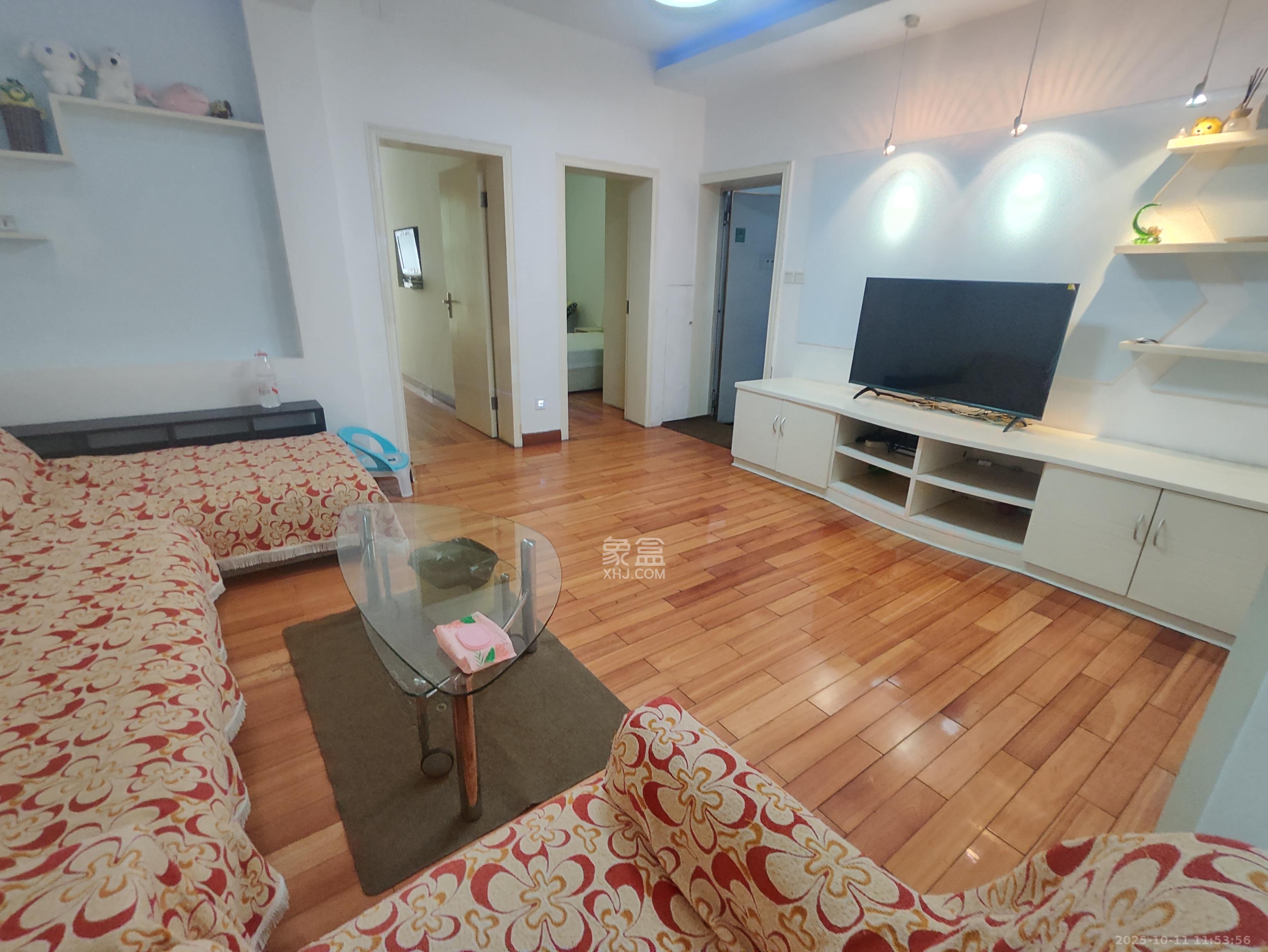 金科园  2室2厅1卫    2100.0元/月 金科园  2室2厅1卫    2100.0元/月室内图