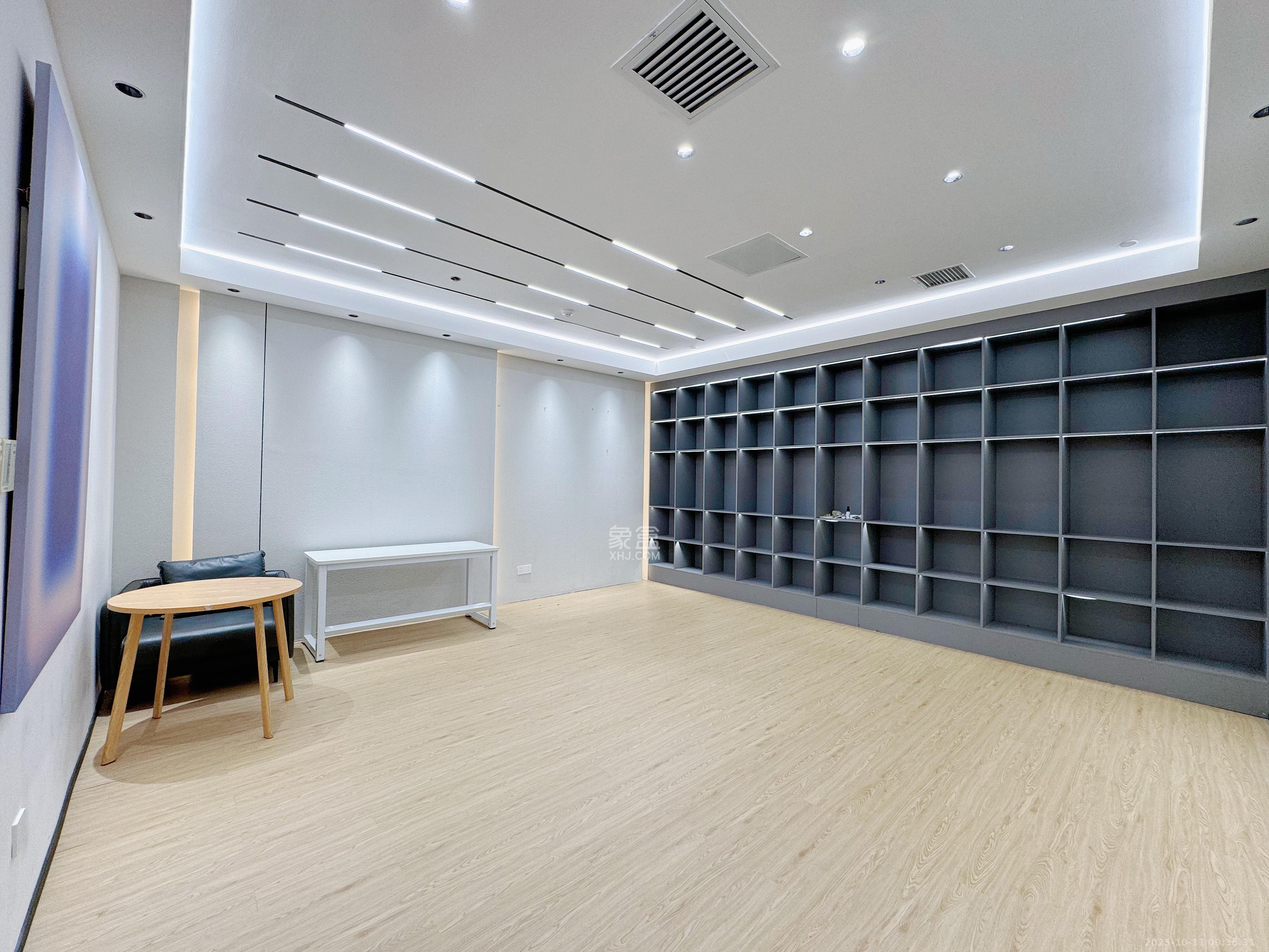 绿地中心   224.0㎡      16000.0元/月室内图