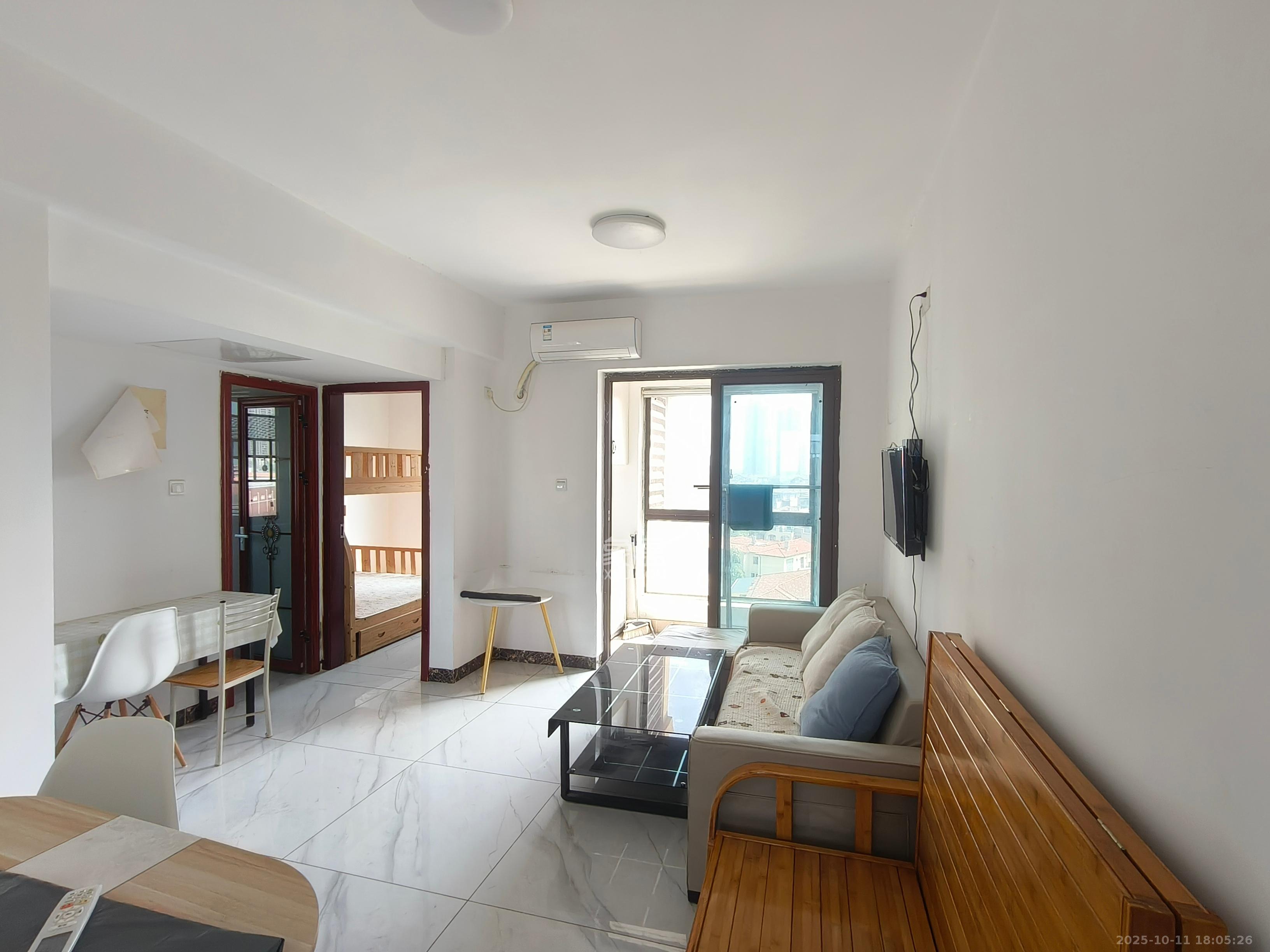 水映加州 2室1厅1卫 2000.0元/月 水映加州 2室1厅1卫 2000.0元/月室内图