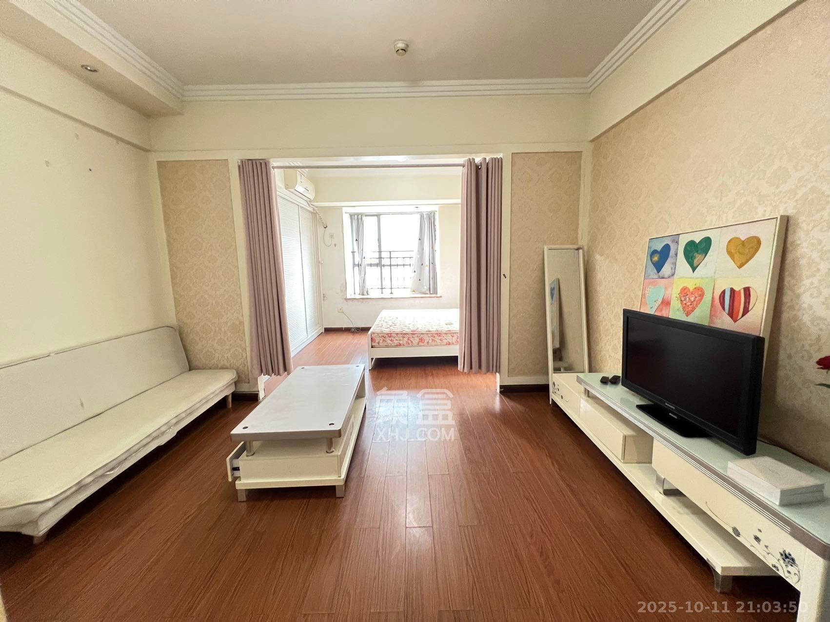 西子一间 1室1厅1卫 1500.0元/月 西子一间 1室1厅1卫 1500.0元/月室内图