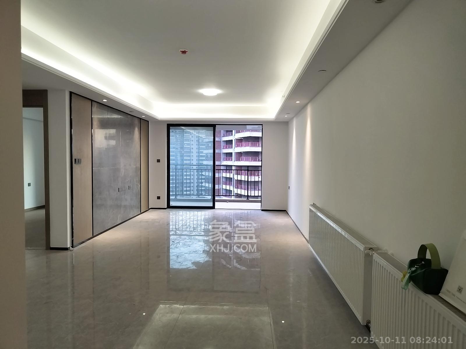 长房星城天地 3室2厅2卫 4500.0元/月 长房星城天地 3室2厅2卫 4500.0元/月室内图