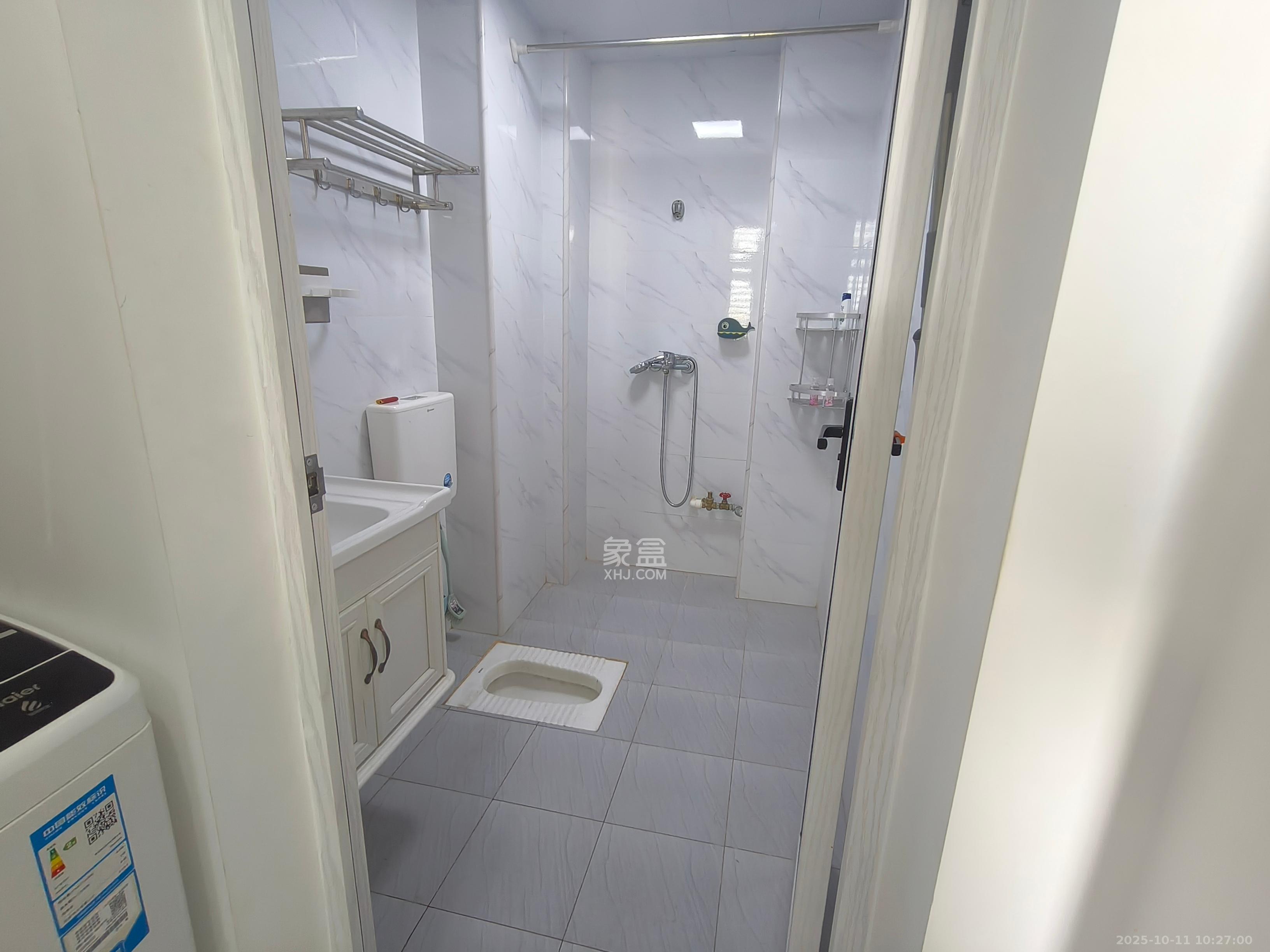 辉宏橄榄城 1室1厅1卫 1400.0元/月 辉宏橄榄城 1室1厅1卫 1400.0元/月室内图