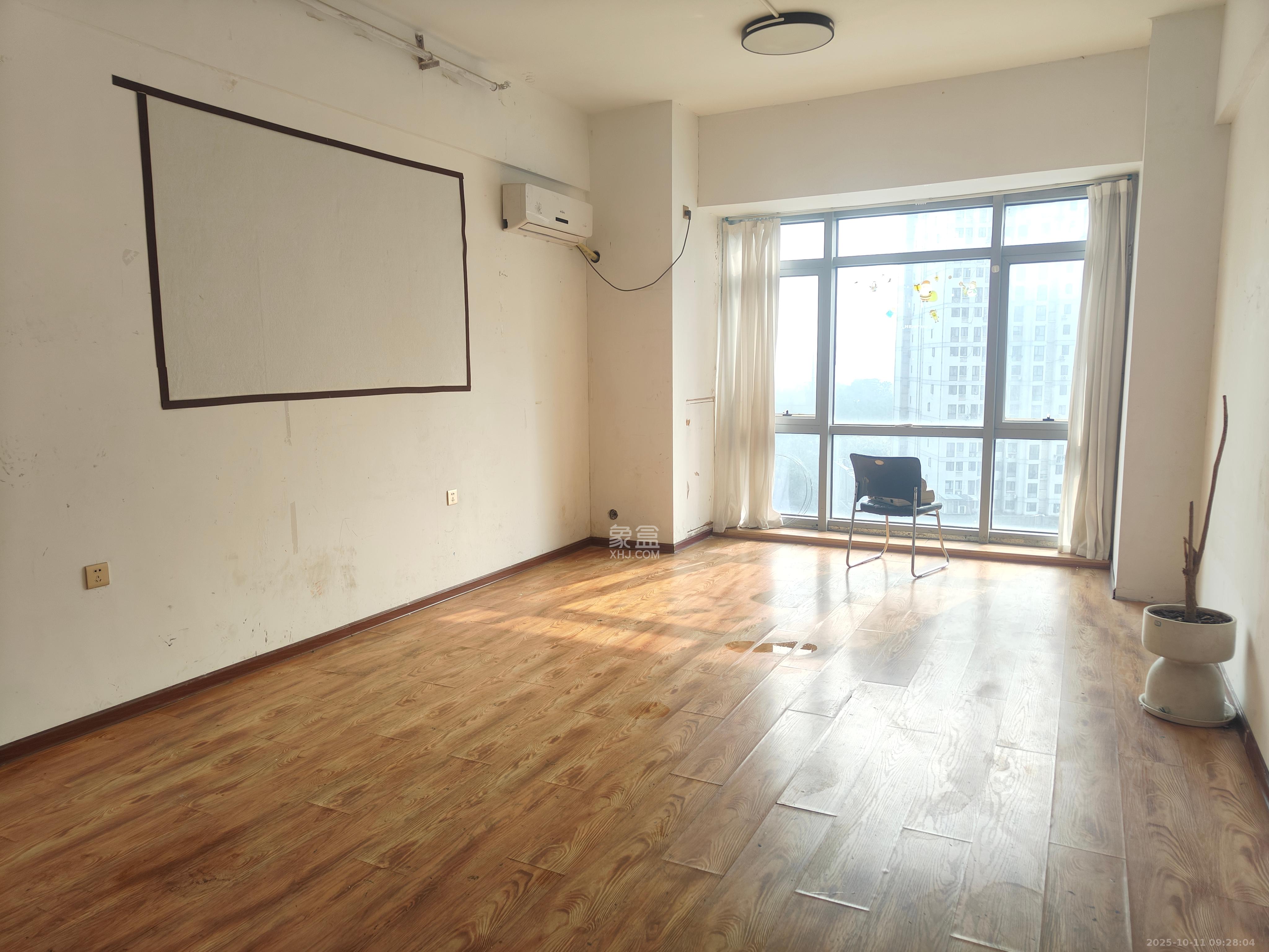 奥克斯缔壹城 1室1厅1卫 1100.0元/月 奥克斯缔壹城 1室1厅1卫 1100.0元/月室内图