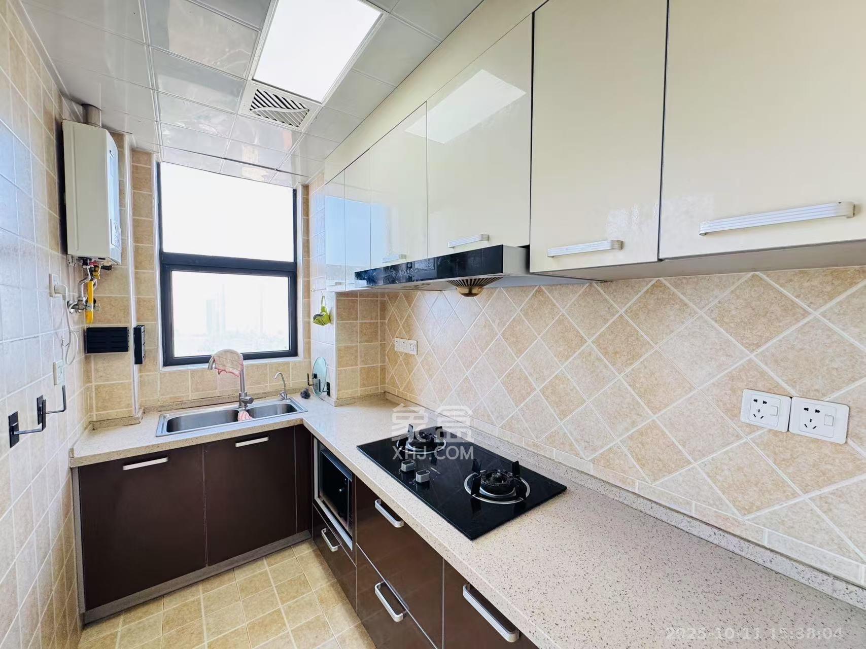 乾城(兴旺乾城) 3室2厅1卫 2500.0元/月 乾城(兴旺乾城) 3室2厅1卫 2500.0元/月室内图