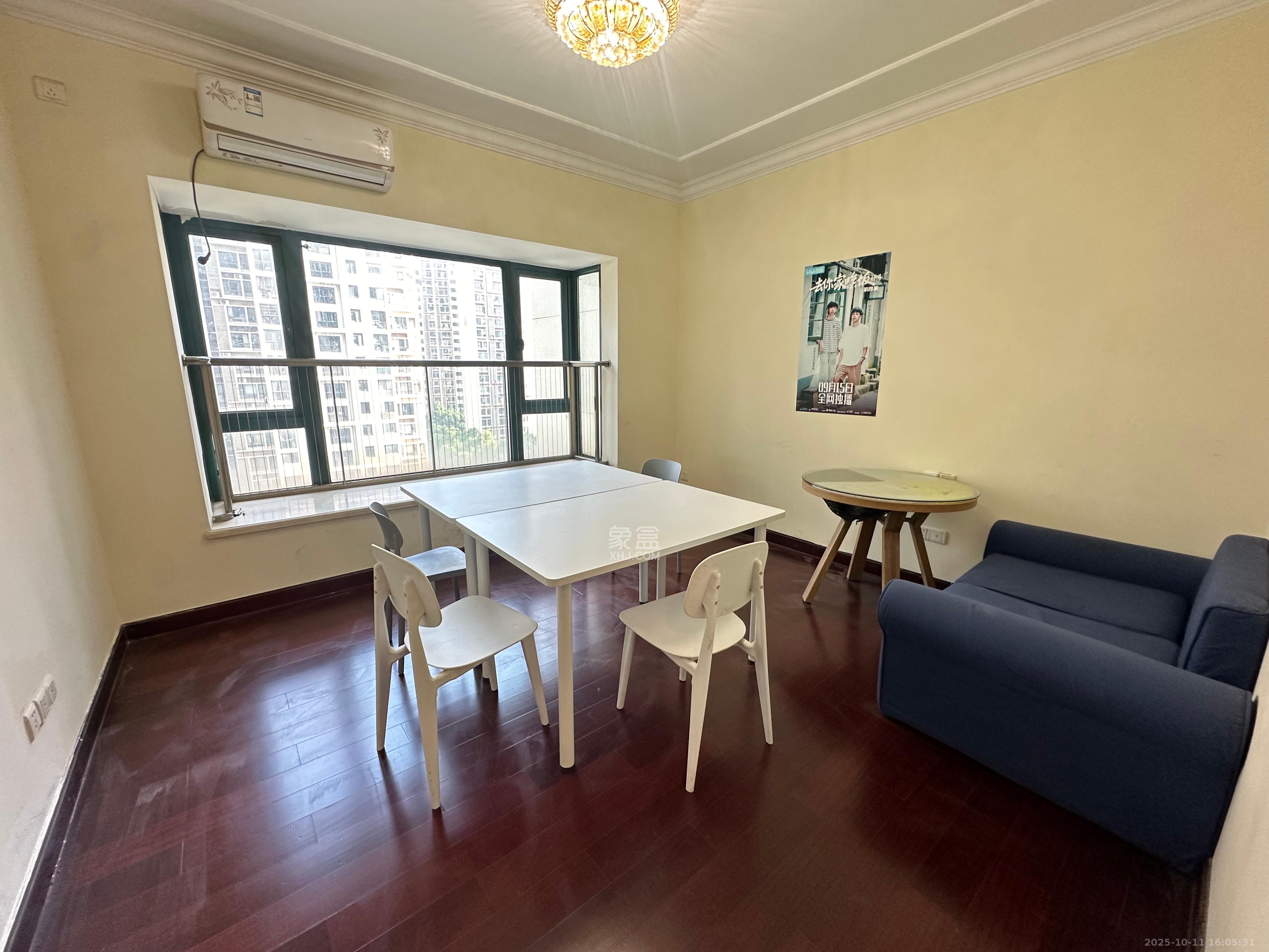 恒大雅苑 3室2厅1卫 2600.0元/月 恒大雅苑 3室2厅1卫 2600.0元/月室内图