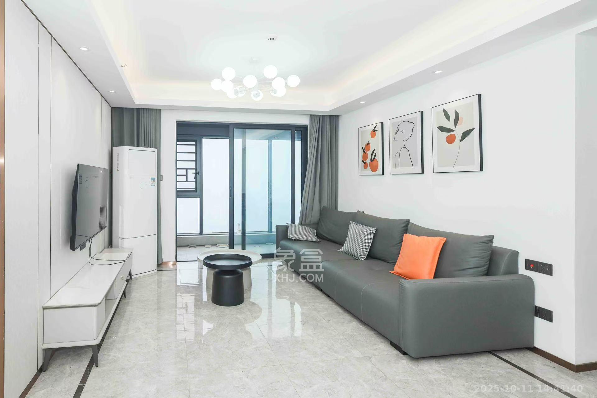 梅溪悦章  3室2厅1卫    3200.0元/月 梅溪悦章  3室2厅1卫    3200.0元/月室内图