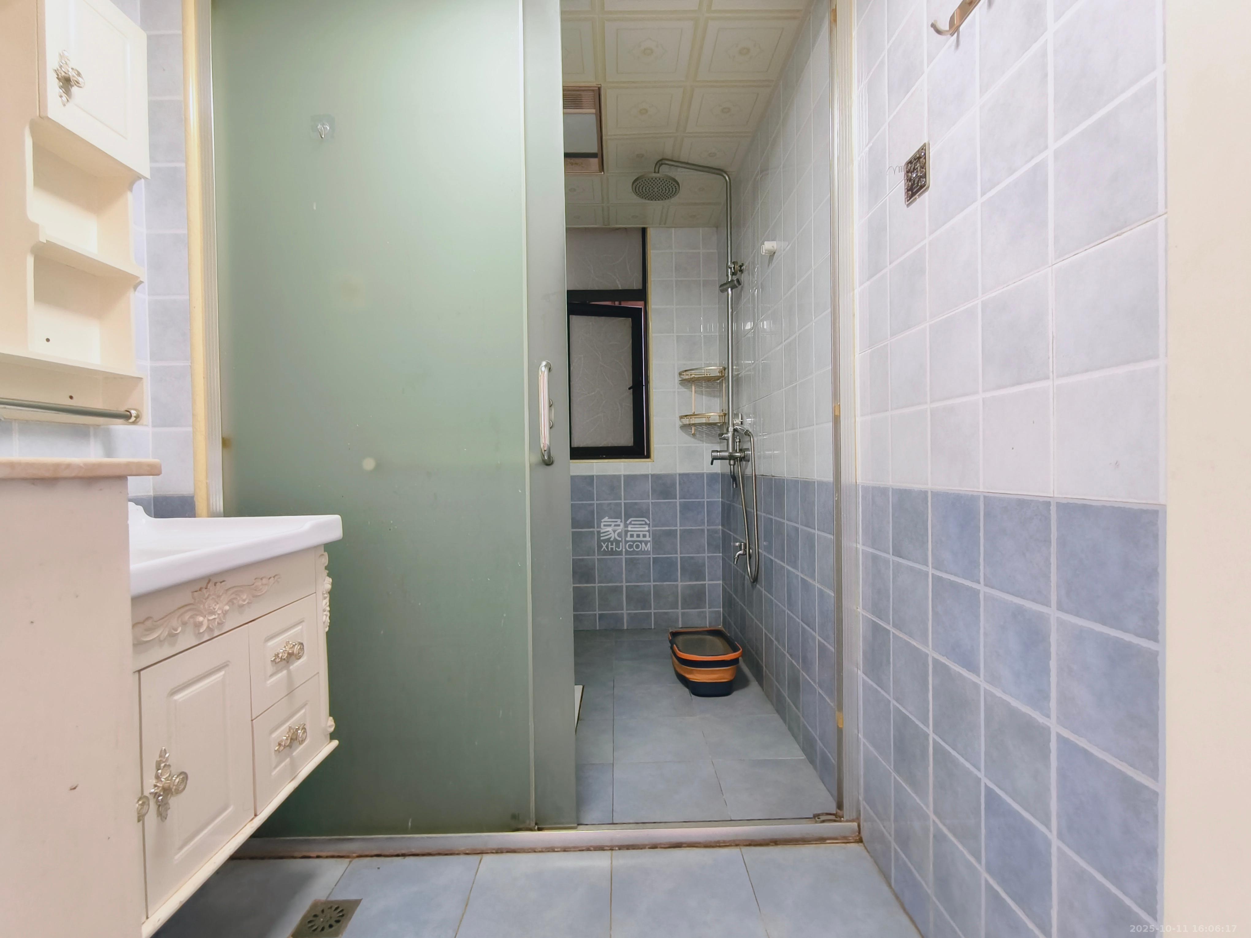 康桥长郡 3室2厅1卫 1800.0元/月 康桥长郡 3室2厅1卫 1800.0元/月室内图